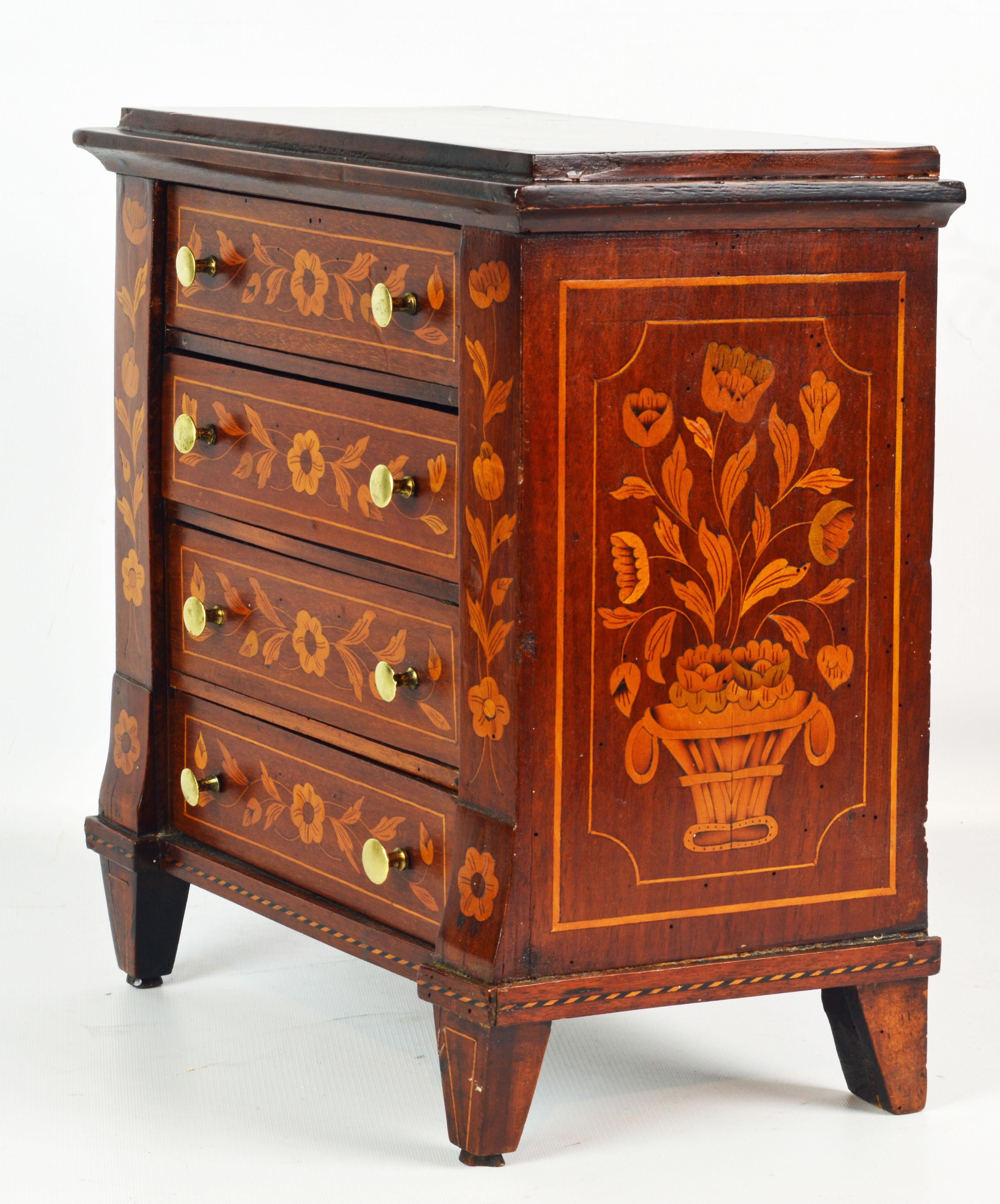 Louis XVI Italian 19th Century Richly Inlaid Miniature Chest of Drawers or Jewelry Chest