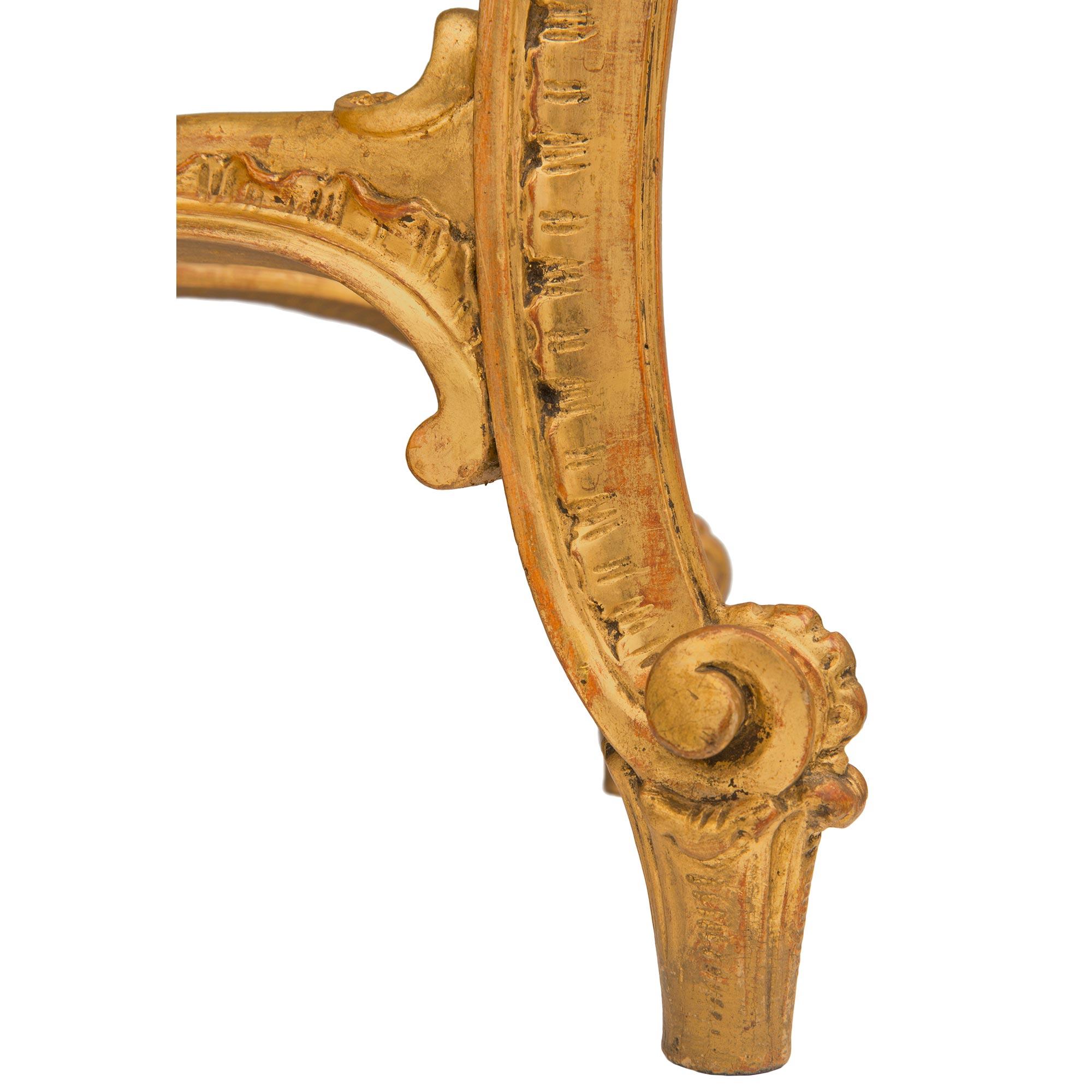 Console italienne rococo du 19ème siècle en bois doré et onyx en vente 3