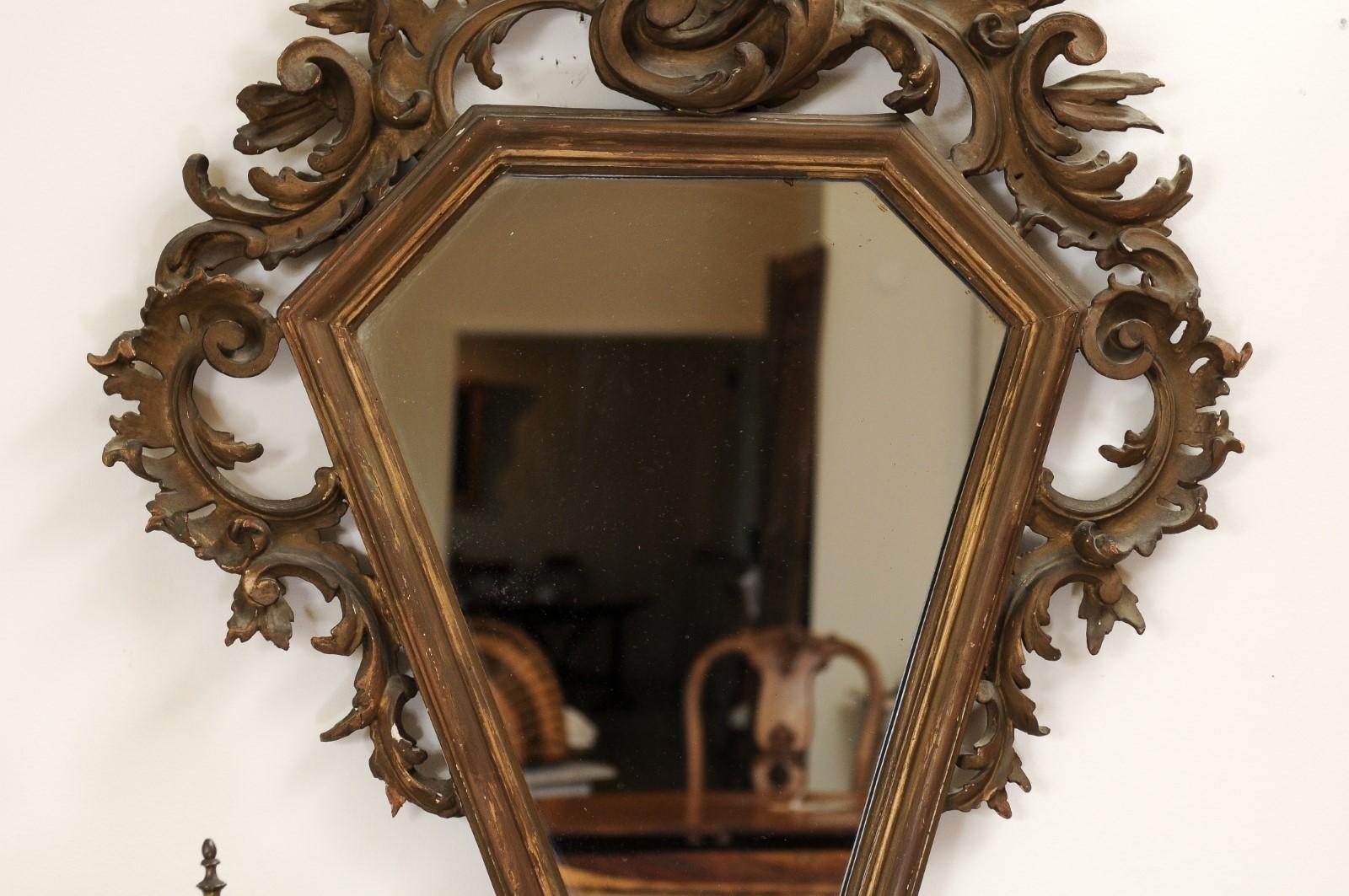Italian 19th Century Rococo Style Carved Mirror with Traces of Gilt and Scrolls For Sale 1