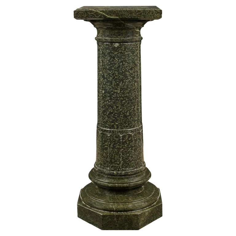Italian 19th Century Three Piece Green Marble Pedestal For Sale at 1stDibs