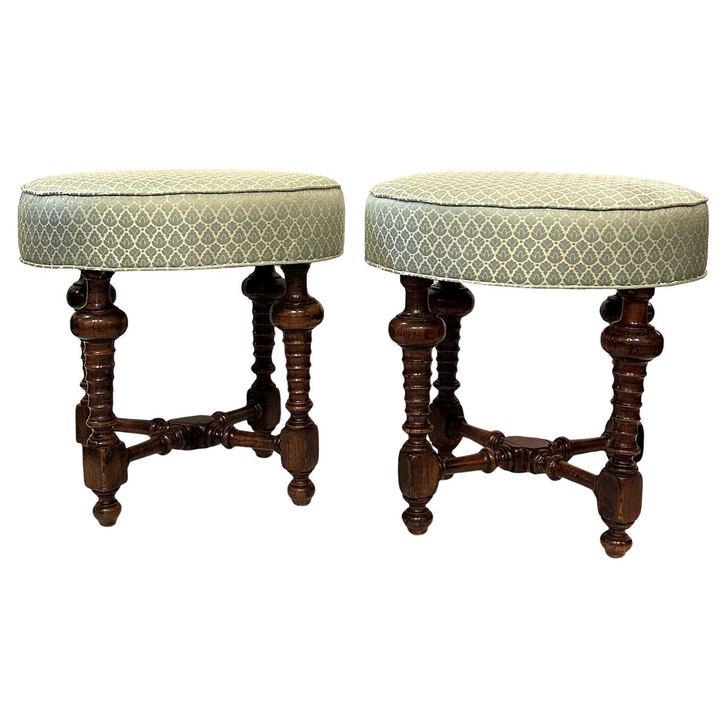 Italian 19th Century Turned Leg Walnut Benches
