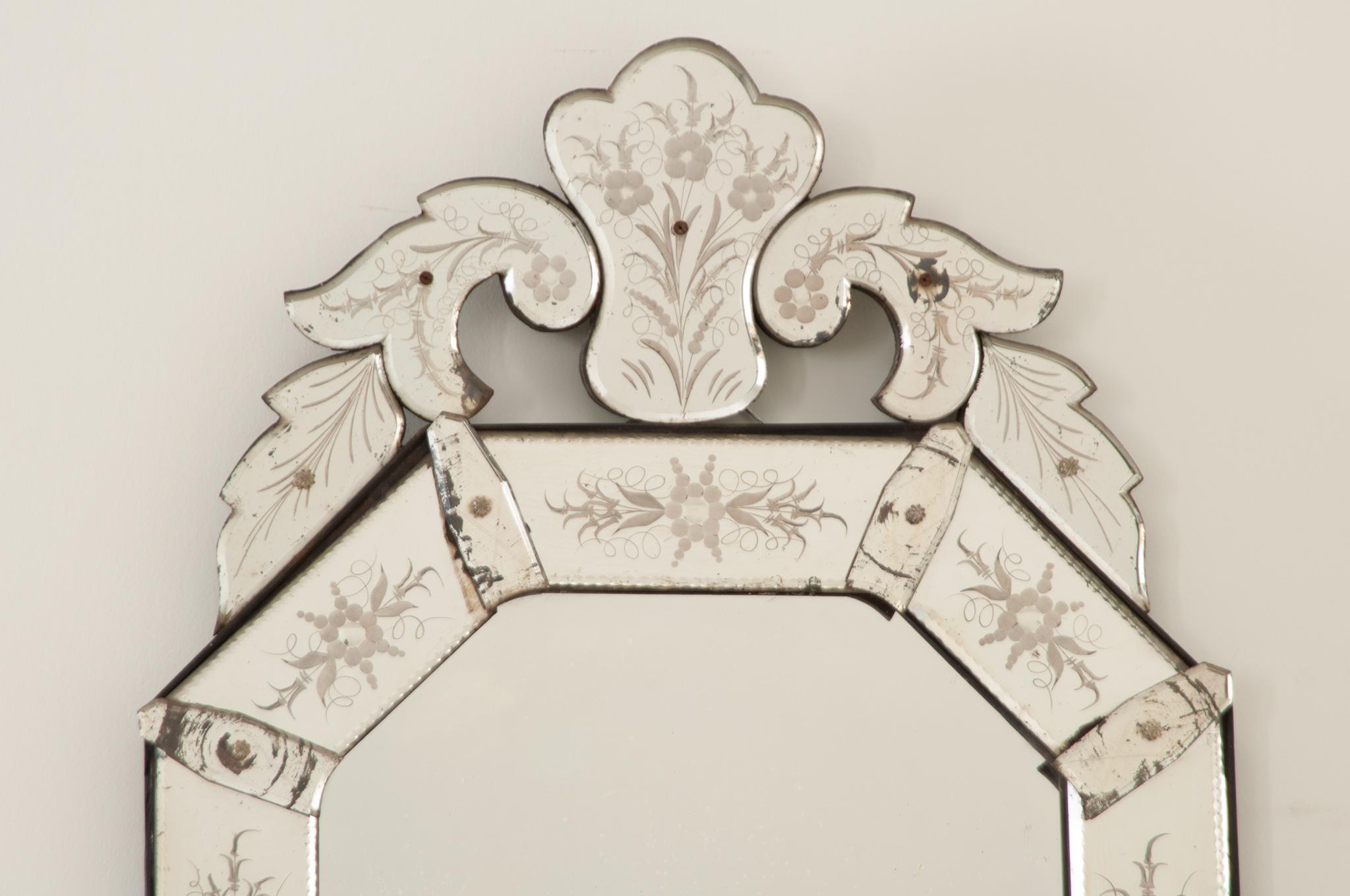 Carved Italian 19th Century Venetian Mirror