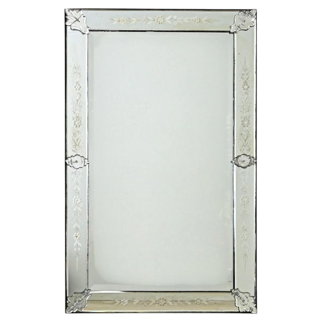 Italian 19th Century Venetian Mirror in Rectangular Frame