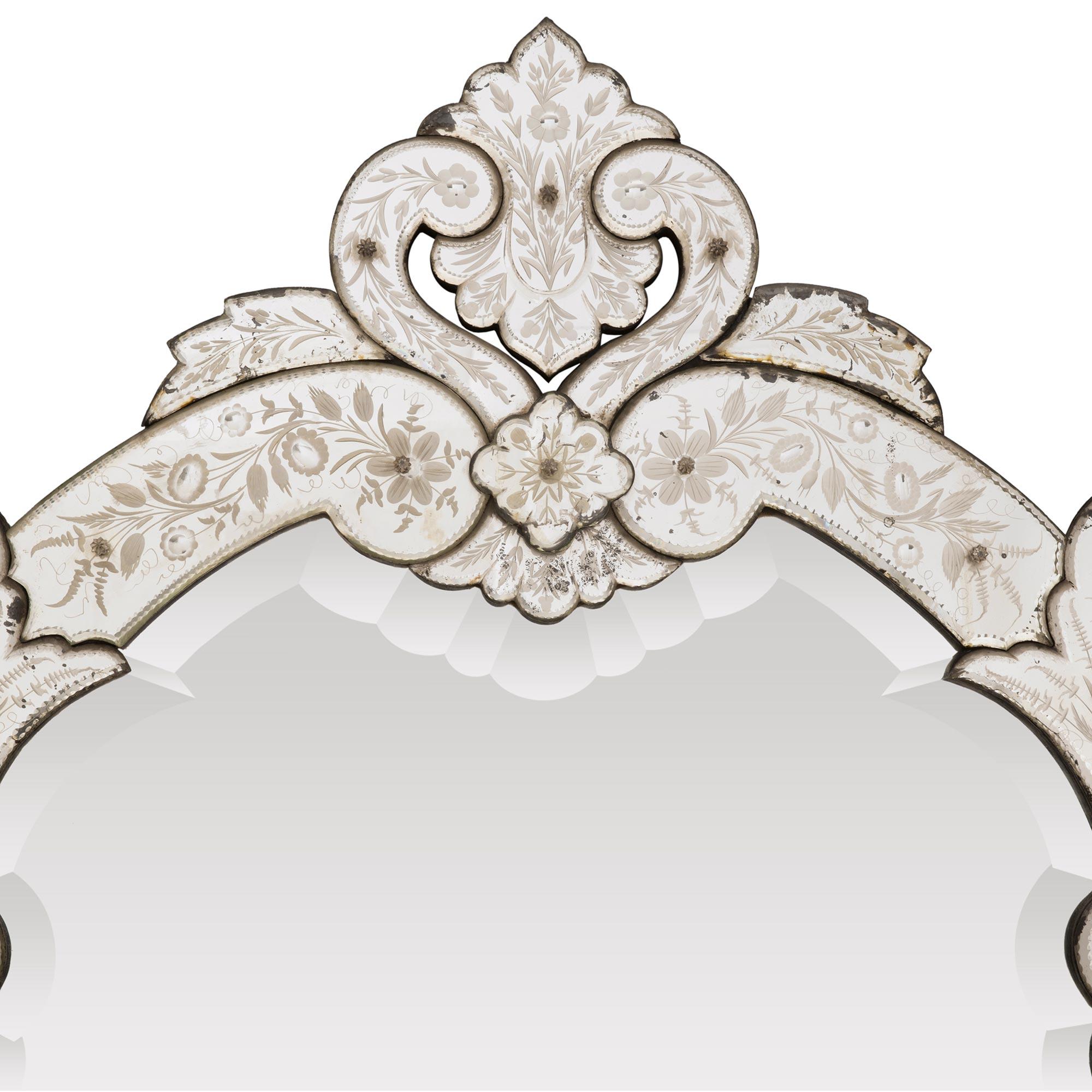 Italian 19th Century Venetian St. Mirror In Good Condition For Sale In West Palm Beach, FL