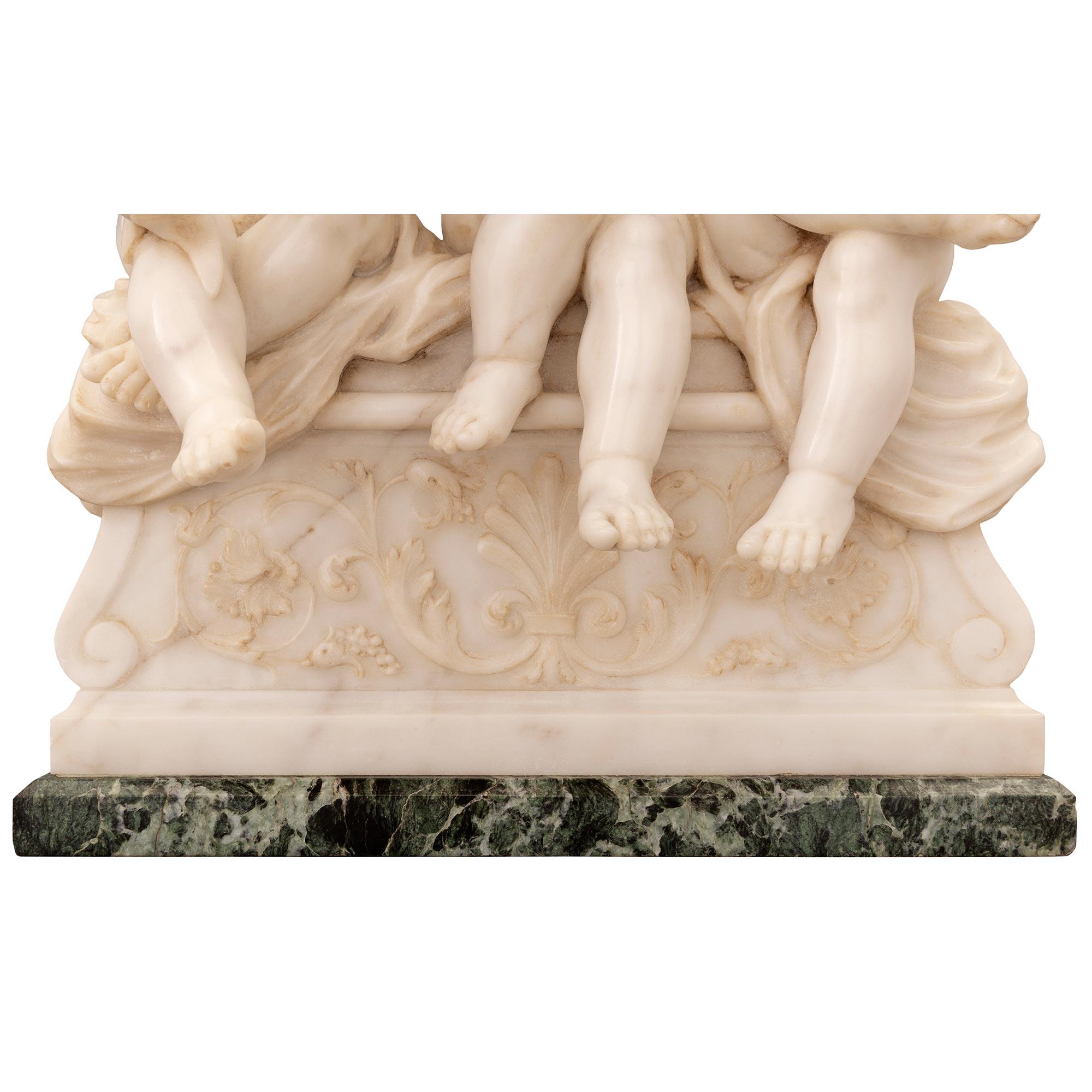 Italian 19th Century Verde Antico and White Carrara Marble Statue For Sale 5