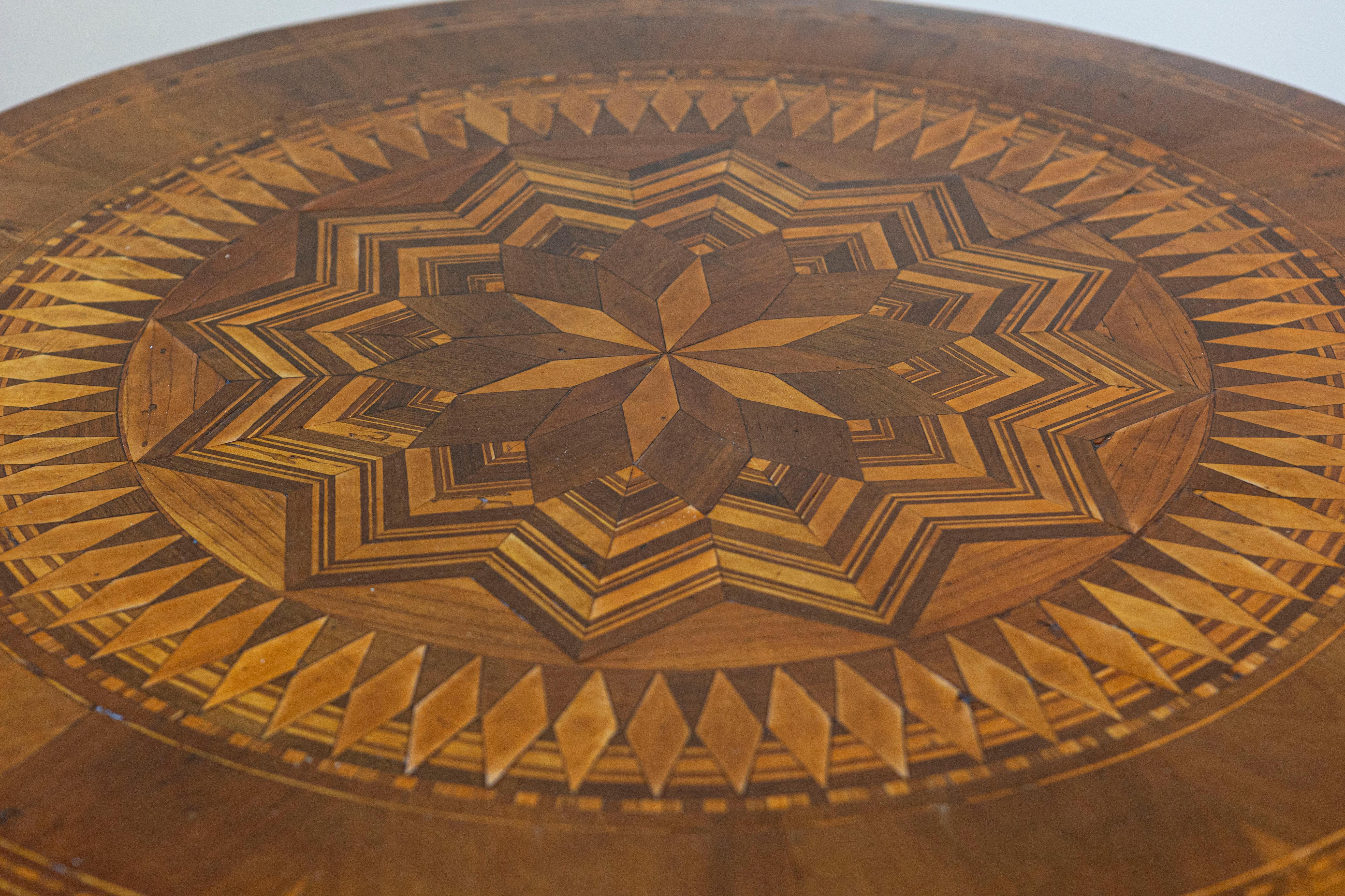 Carved Italian 19th Century Walnut and Birch Marquetry Center Table with Tripod Base