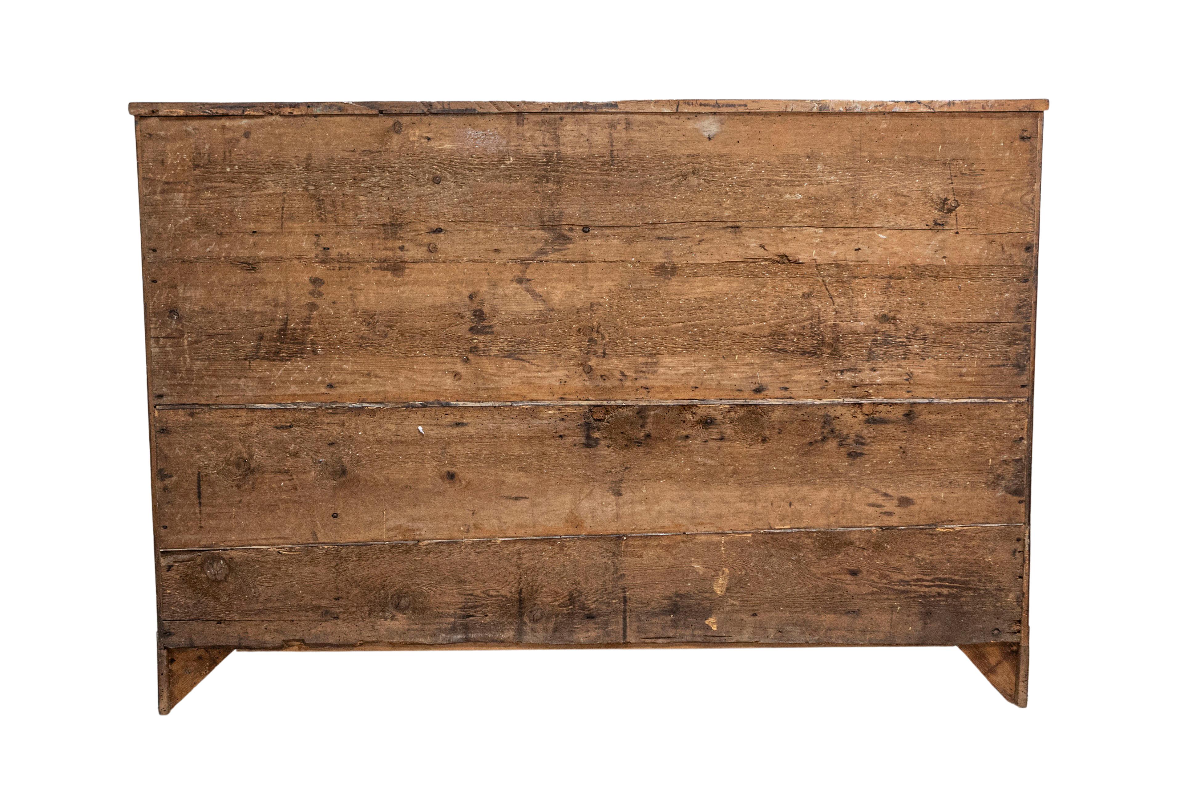 Wood Italian 19th Century Walnut Credenza with Diamond Motifs and Rounded Sides For Sale