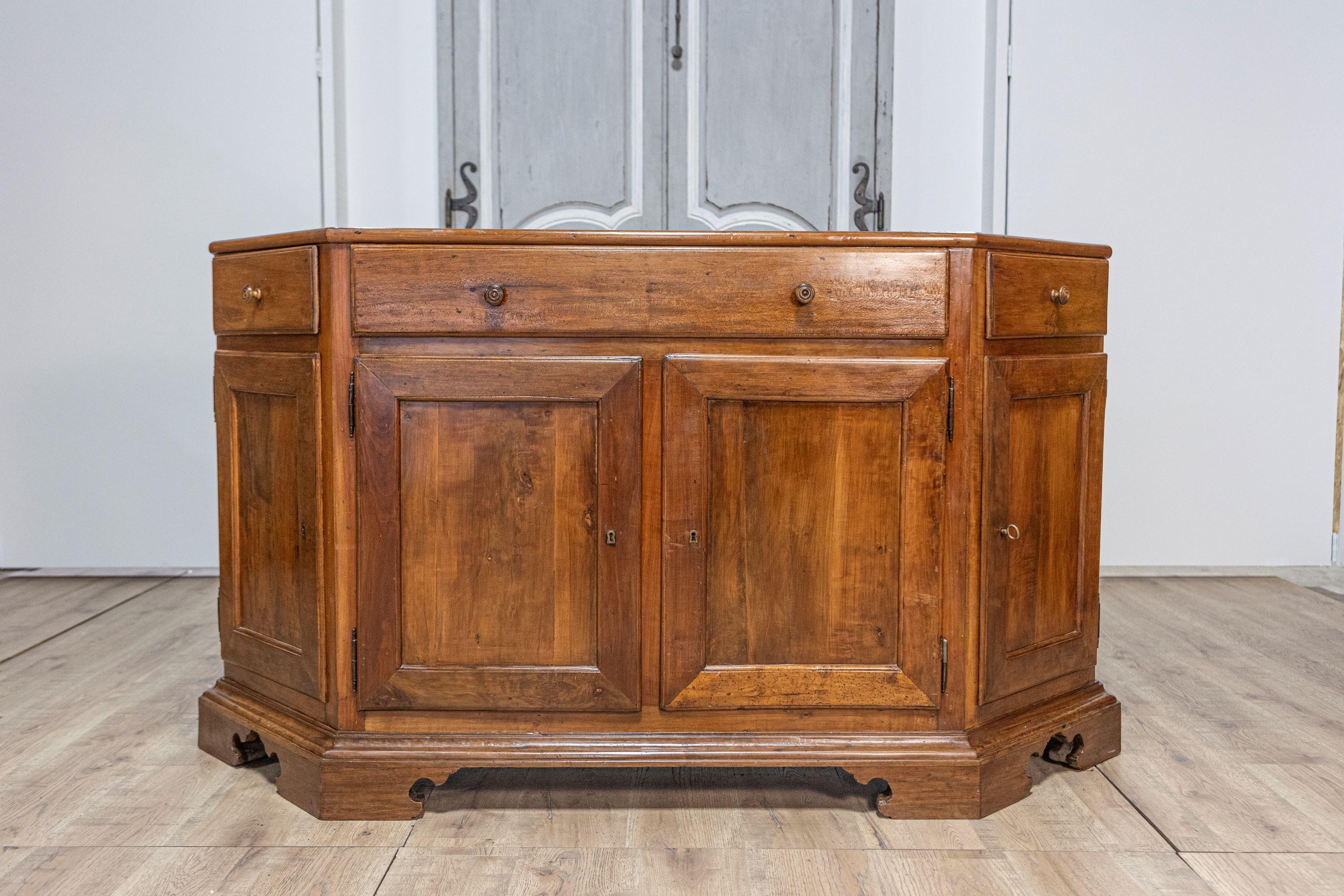 Italian 19th Century Walnut Credenza with Drawers over Doors and Canted Sides For Sale 11