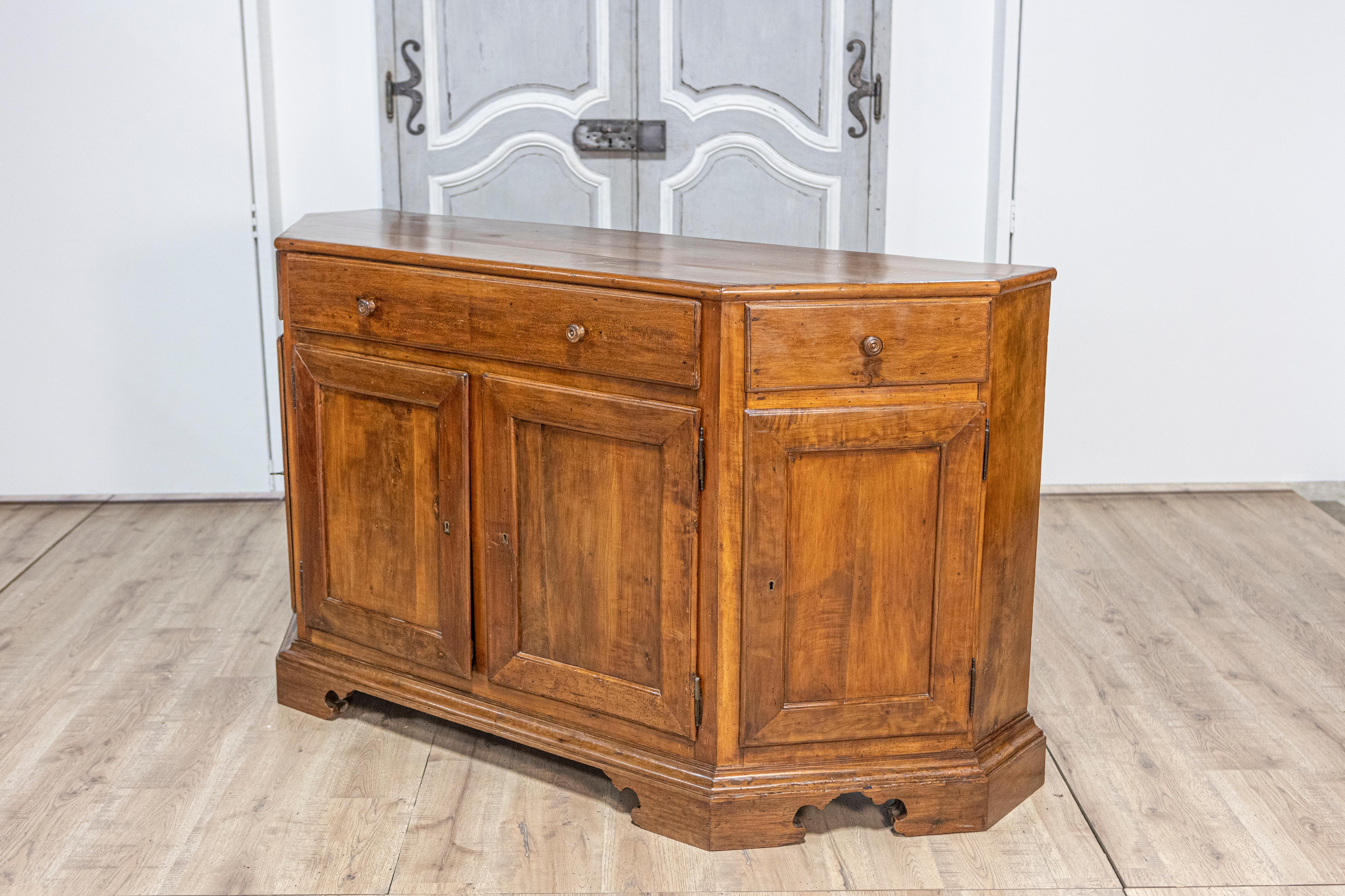 Italian 19th Century Walnut Credenza with Drawers over Doors and Canted Sides For Sale 13
