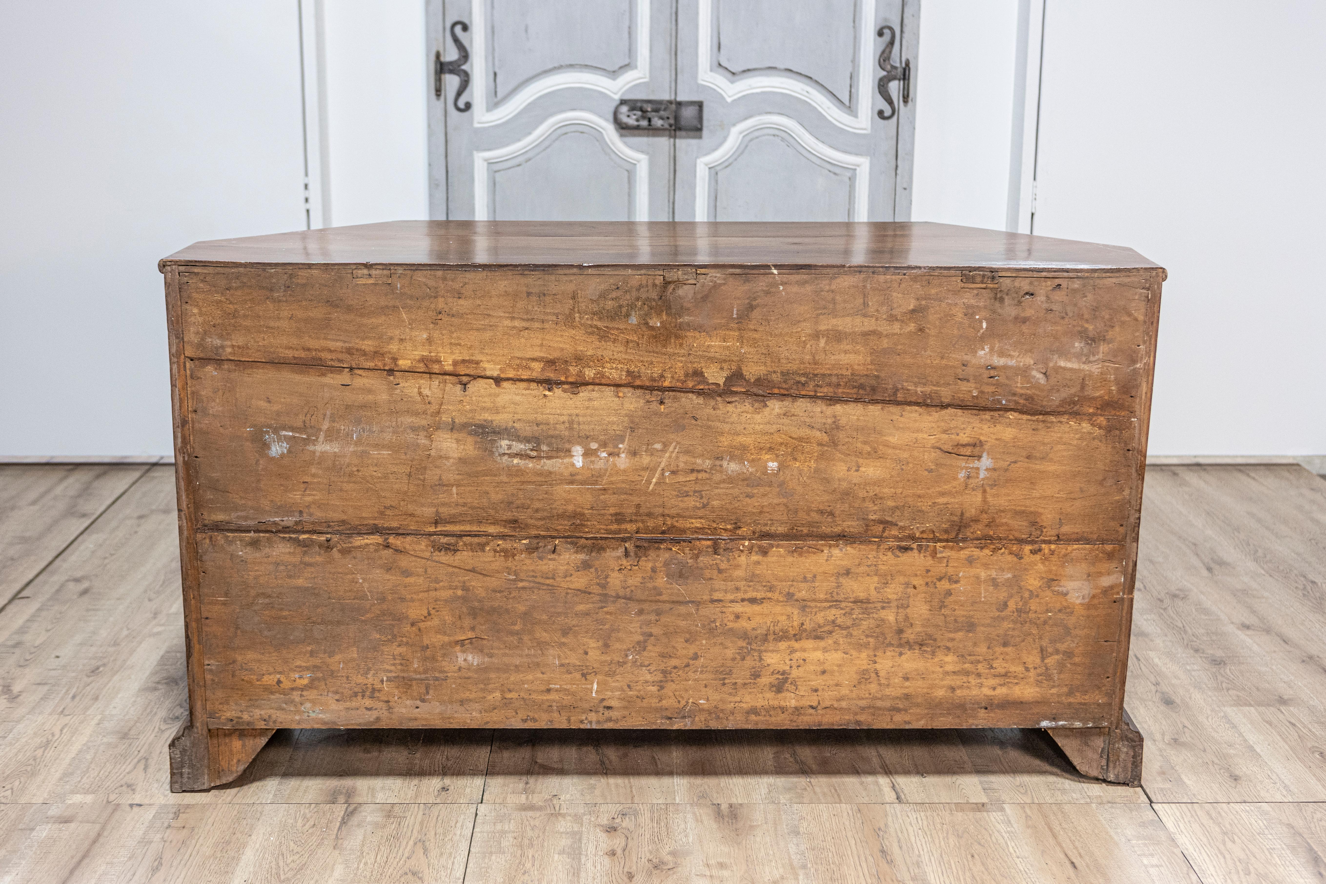 Italian 19th Century Walnut Credenza with Drawers over Doors and Canted Sides For Sale 15