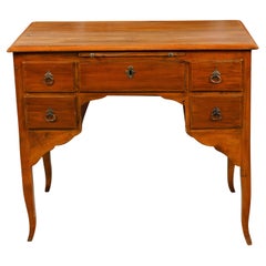 Italian 19th Century Walnut Desk with Five Drawers, Pull-Out and Curving Legs