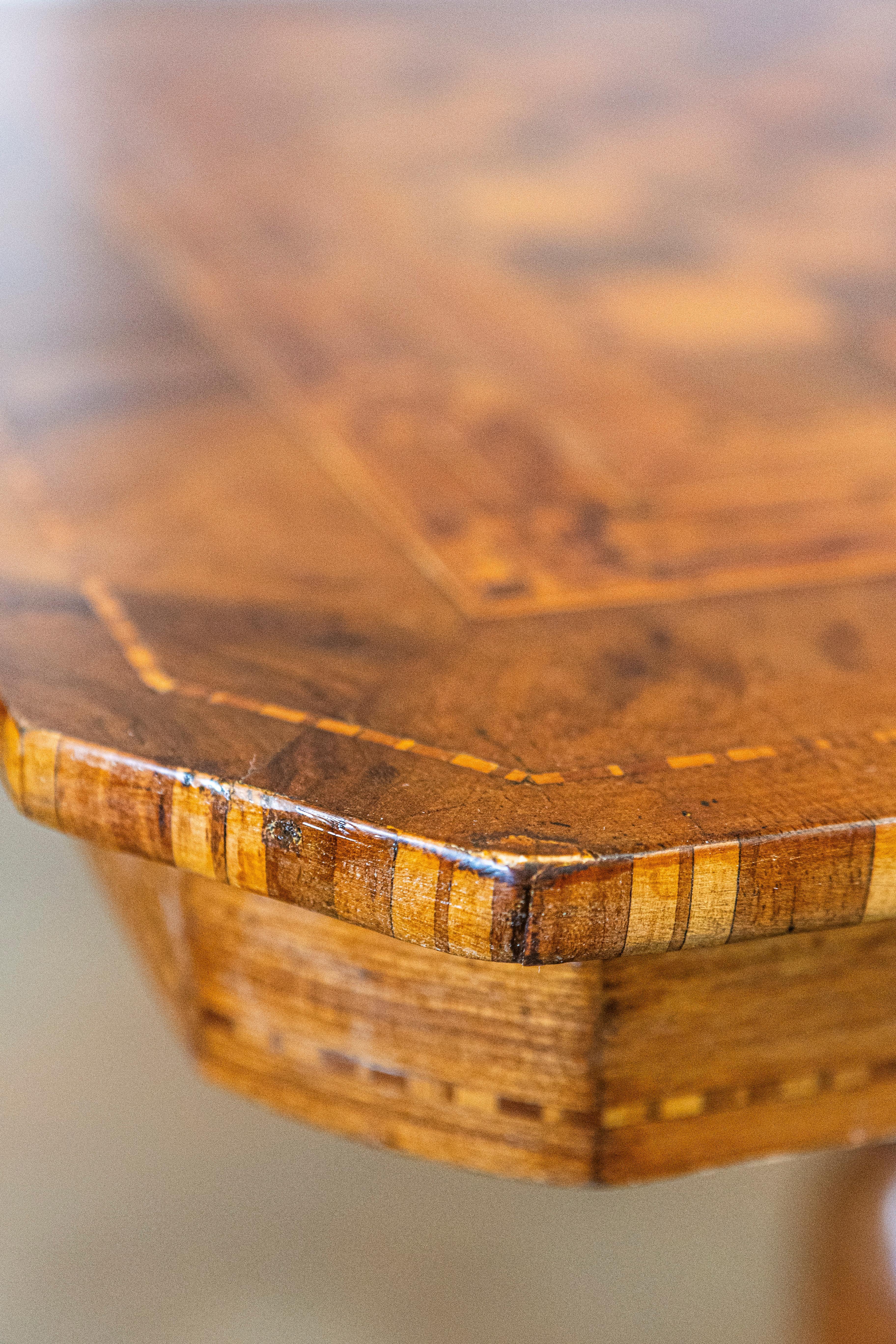 Italian 19th Century Walnut, Mahogany and Ash Game Side Table with Marquetry Top For Sale 8