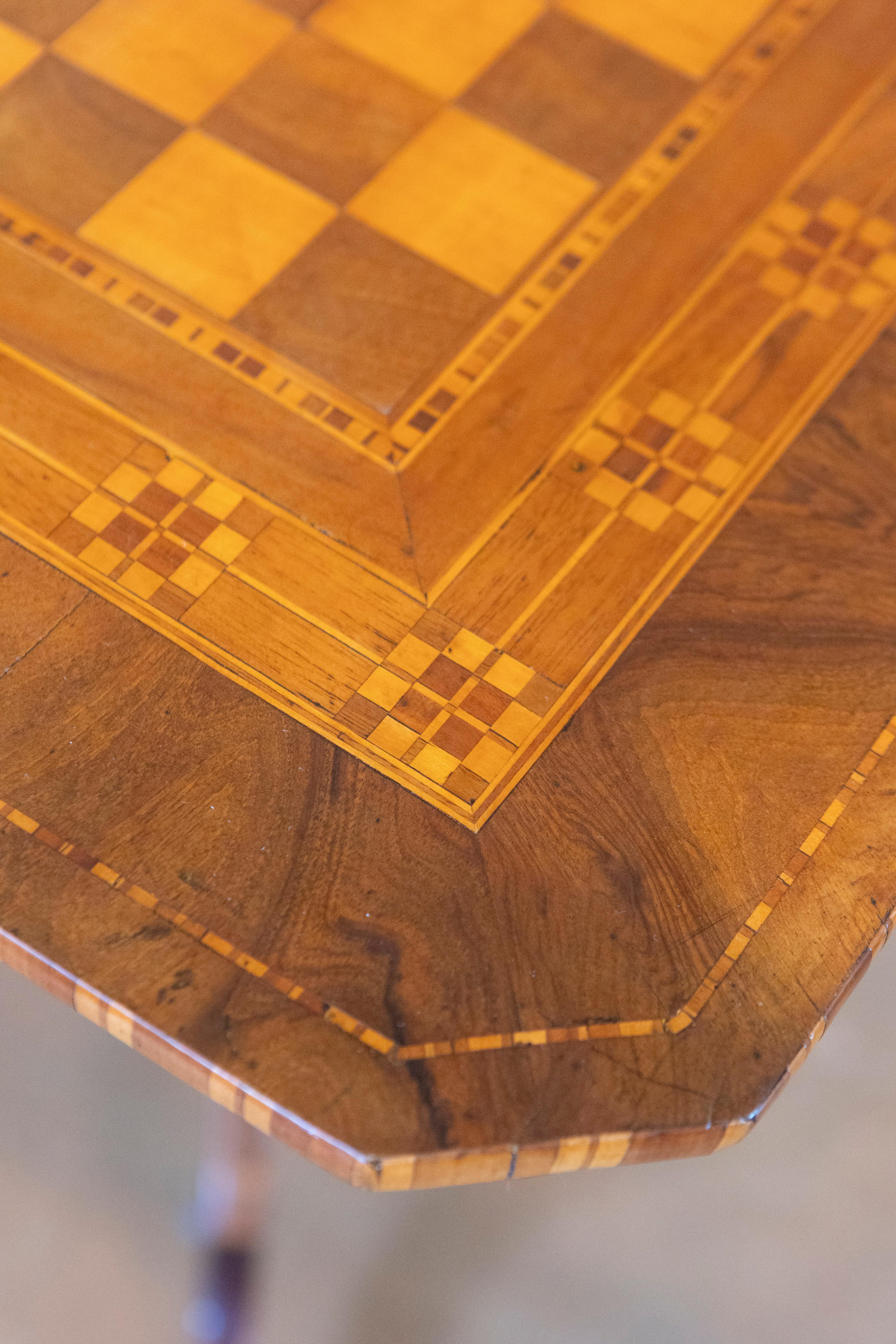 Italian 19th Century Walnut, Mahogany and Ash Game Side Table with Marquetry Top In Good Condition For Sale In Atlanta, GA