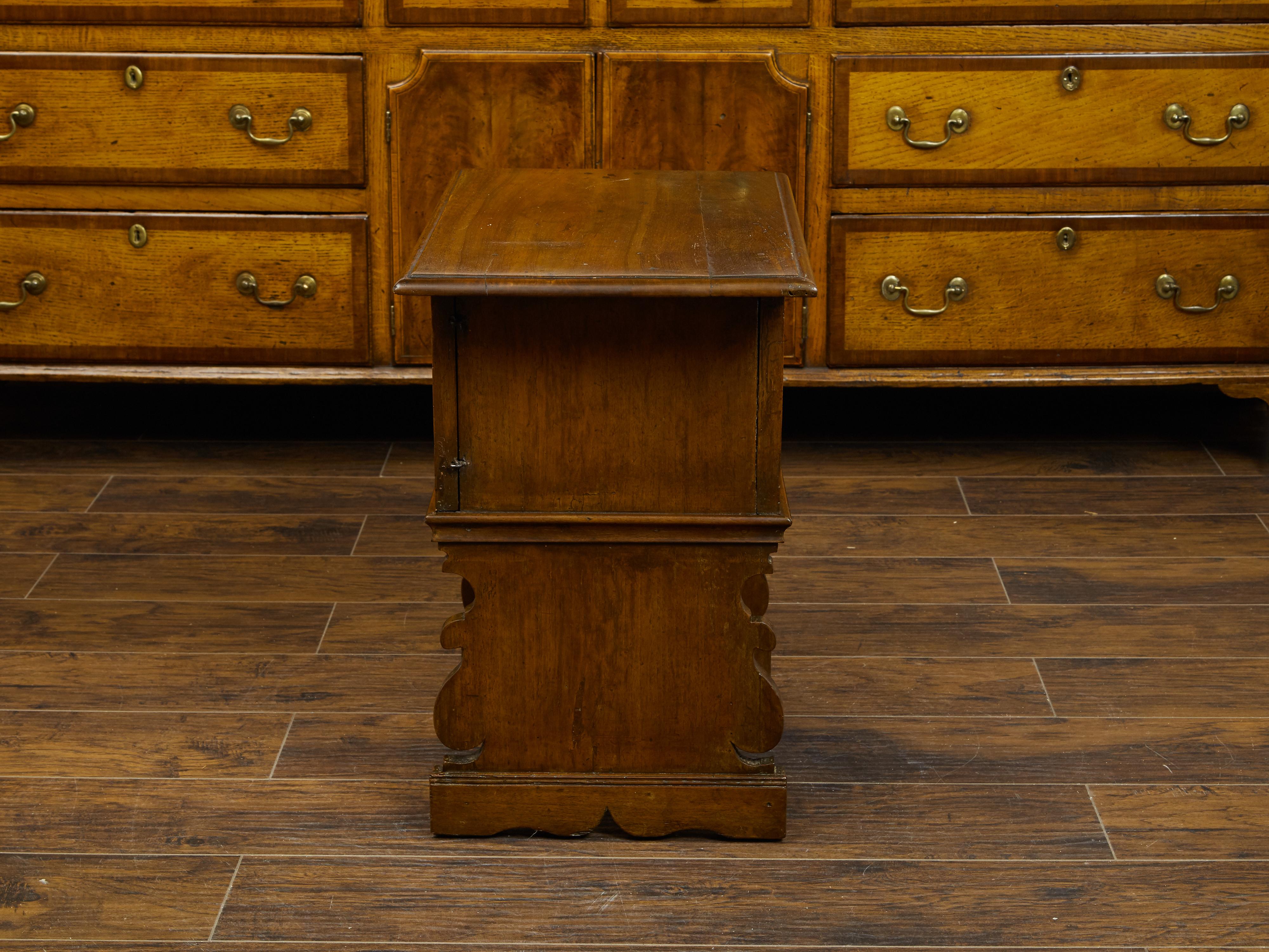 Italian 19th Century Walnut Side Table with Single Door and Carved Base 7