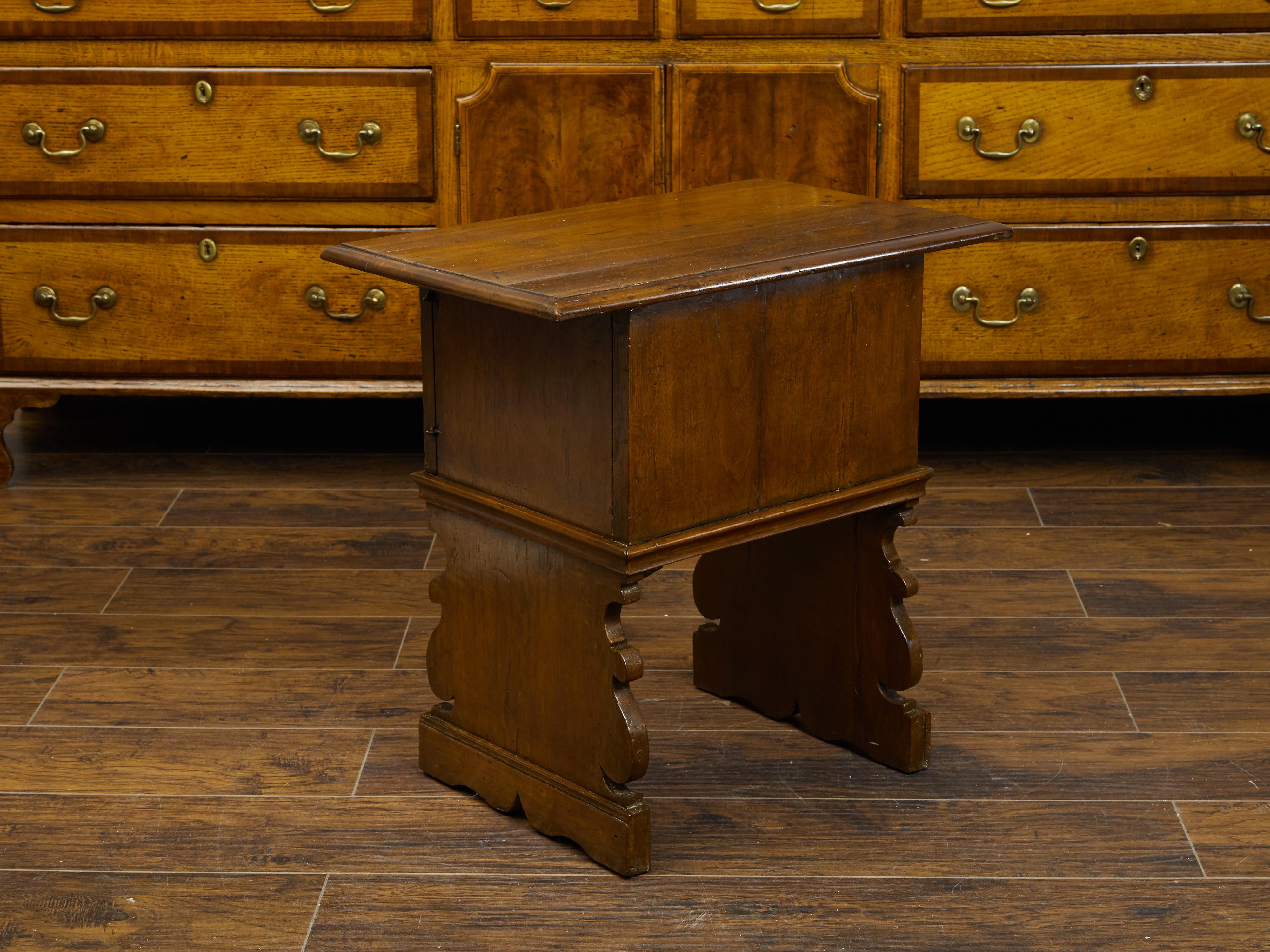 Italian 19th Century Walnut Side Table with Single Door and Carved Base 6