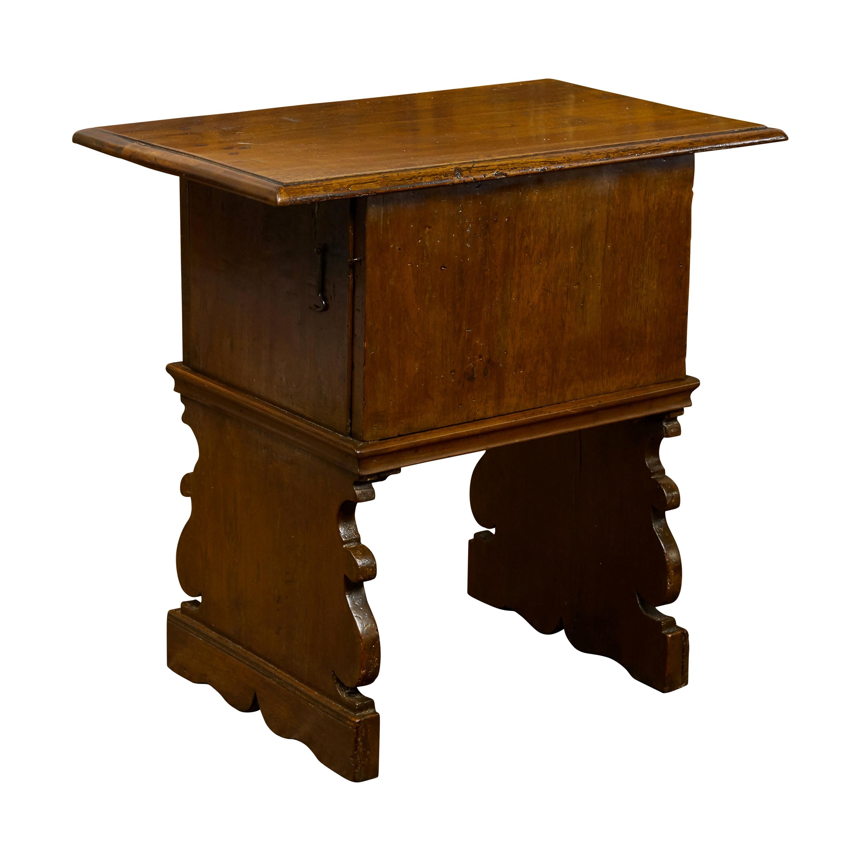 Italian 19th Century Walnut Side Table with Single Door and Carved Base