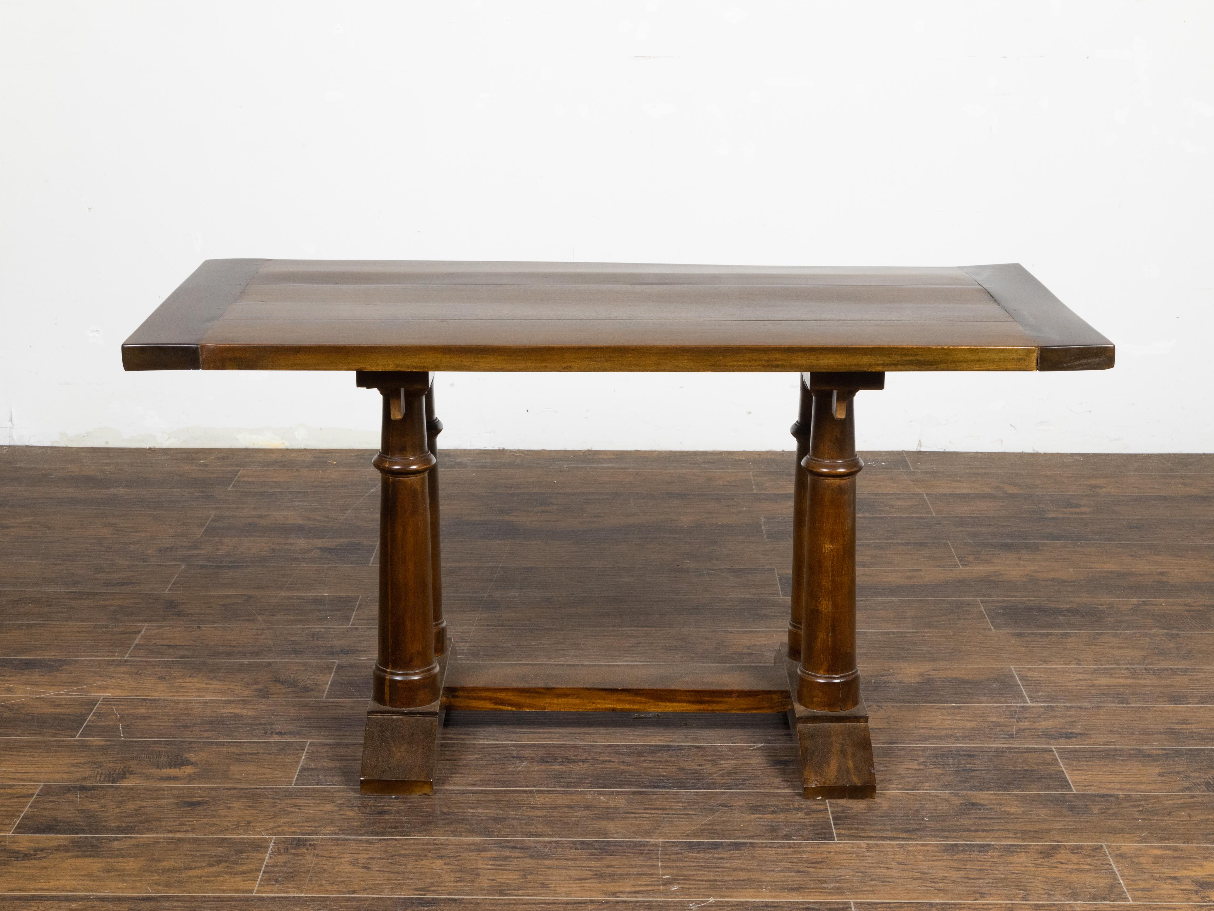 Italian 19th Century Walnut Trestle Table with Column Shaped Legs For Sale 2