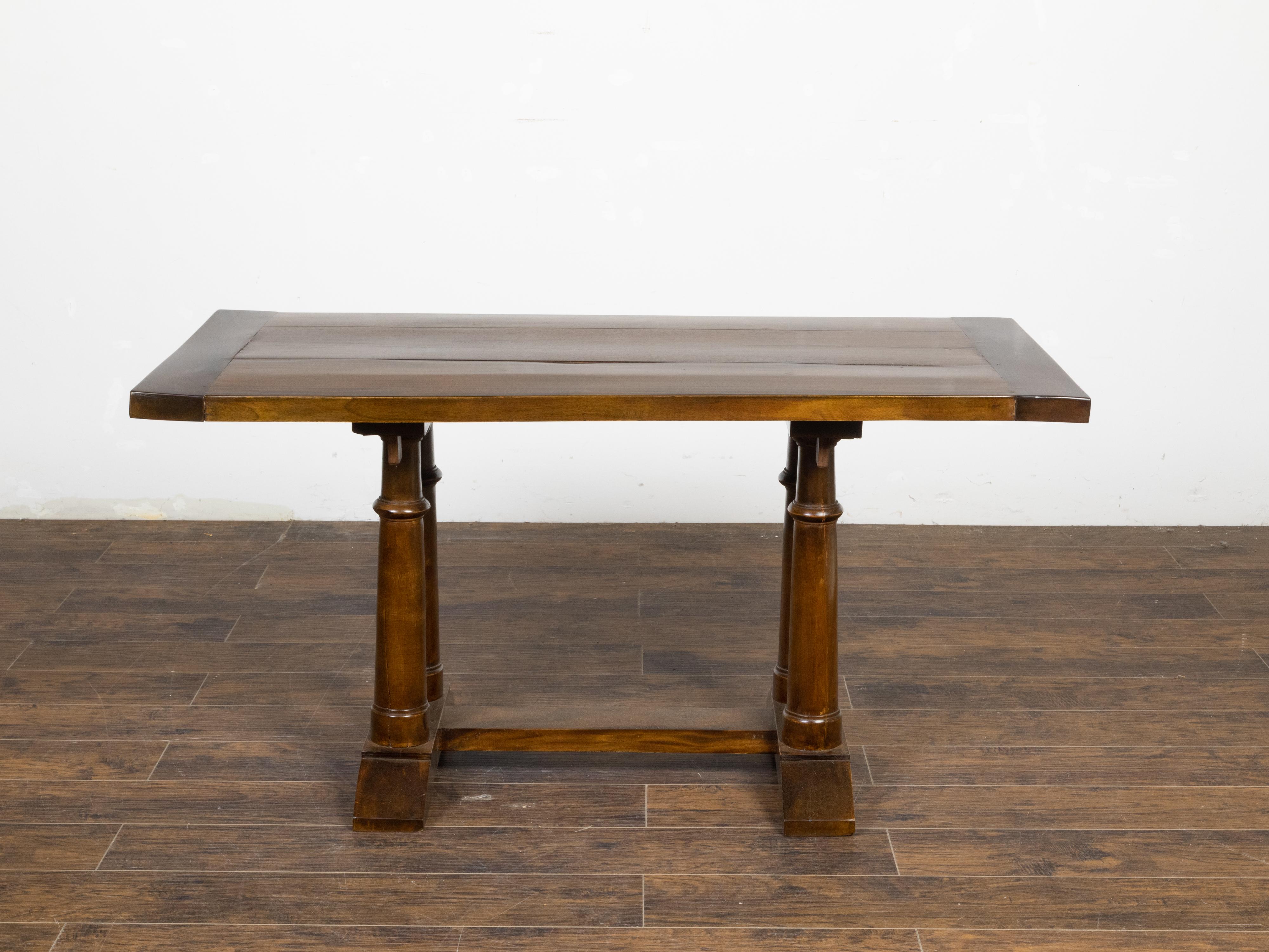 Italian 19th Century Walnut Trestle Table with Column Shaped Legs For Sale 4