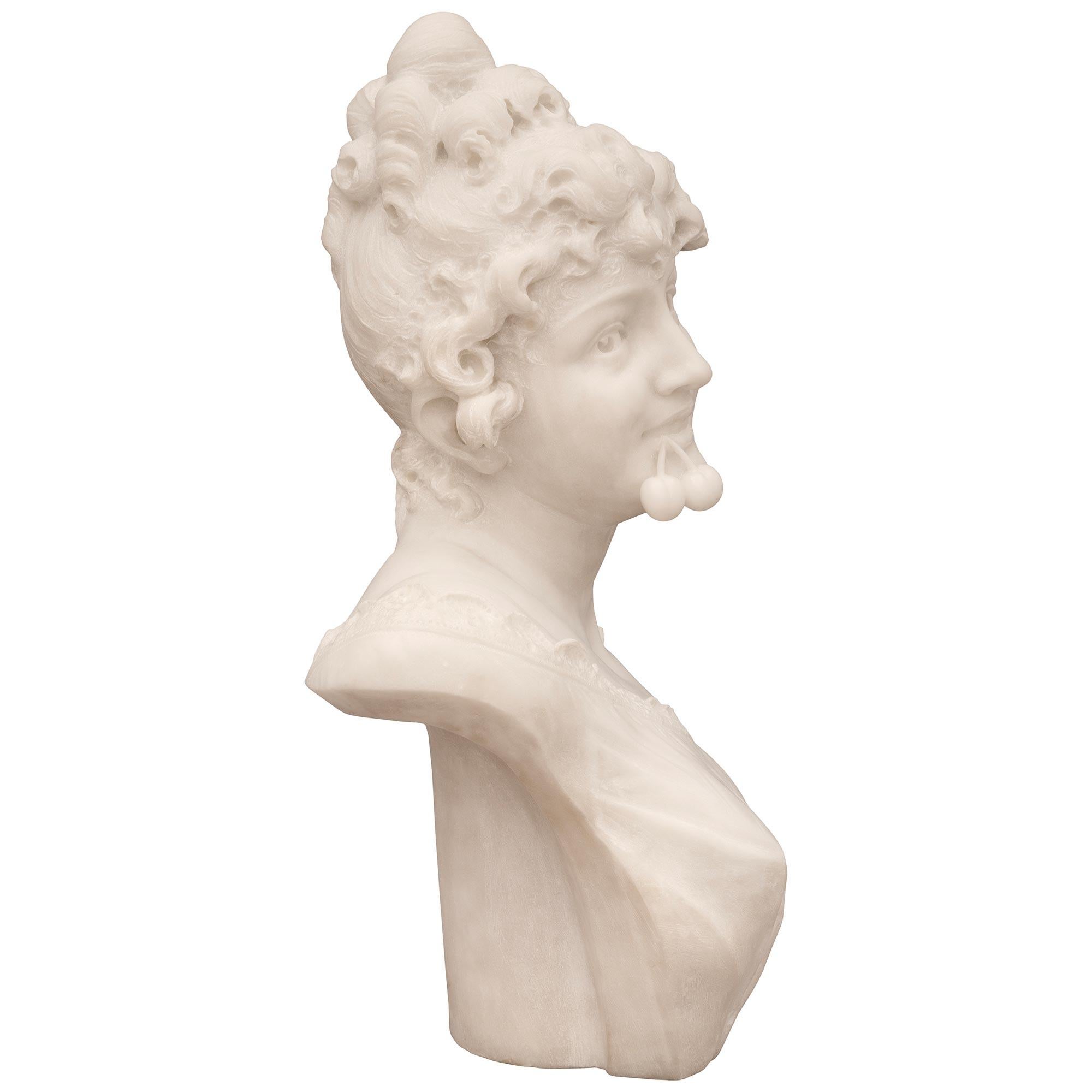 Italian 19th Century White Carrara Marble Bust of a Young Maiden For Sale 1