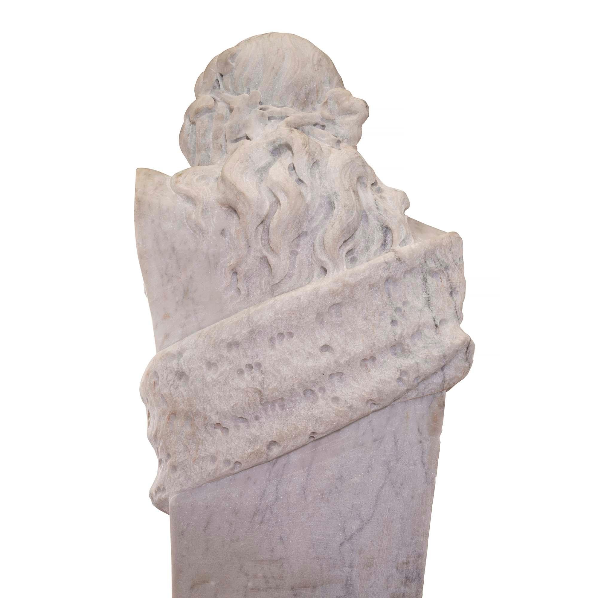 Italian 19th Century White Carrara Marble Freestanding Statue of a Garden Maiden For Sale 3