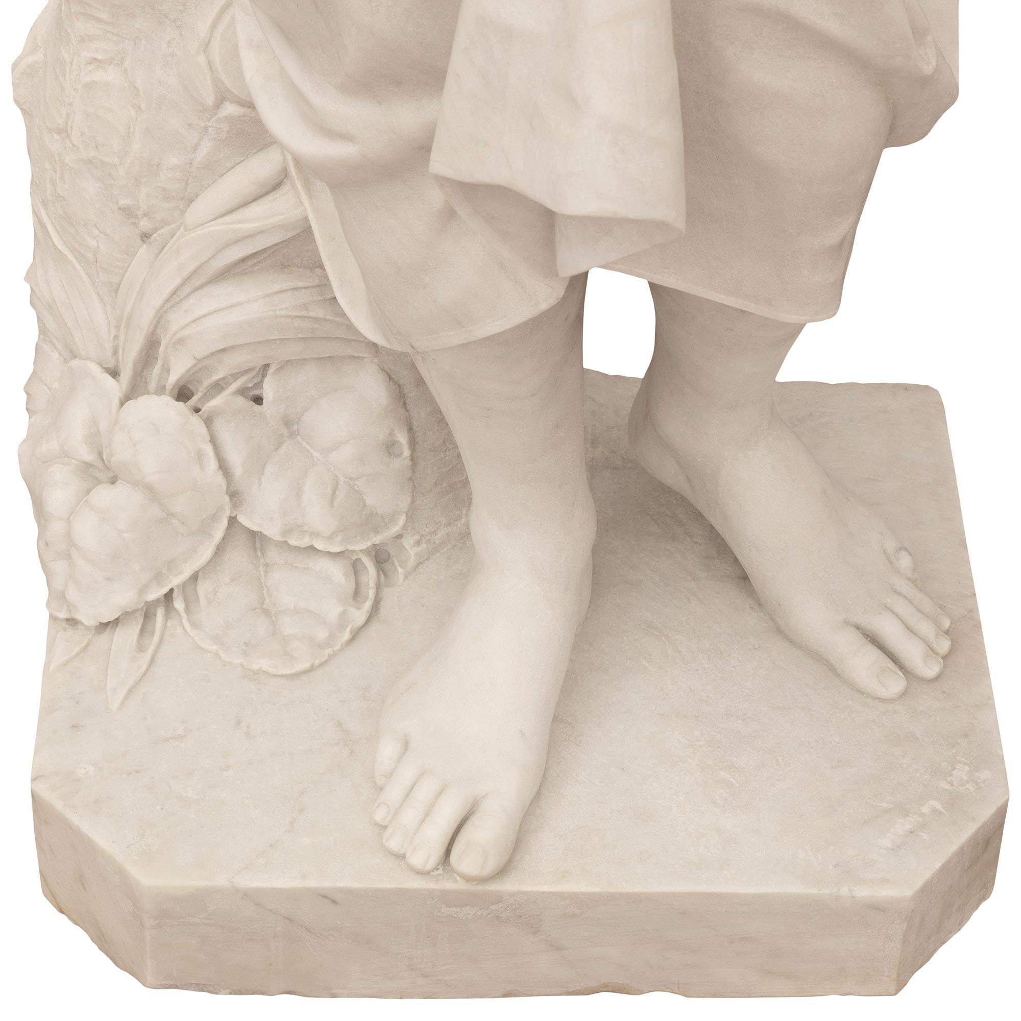 Statua italiana del XIX secolo in marmo bianco di Carrara in vendita 5