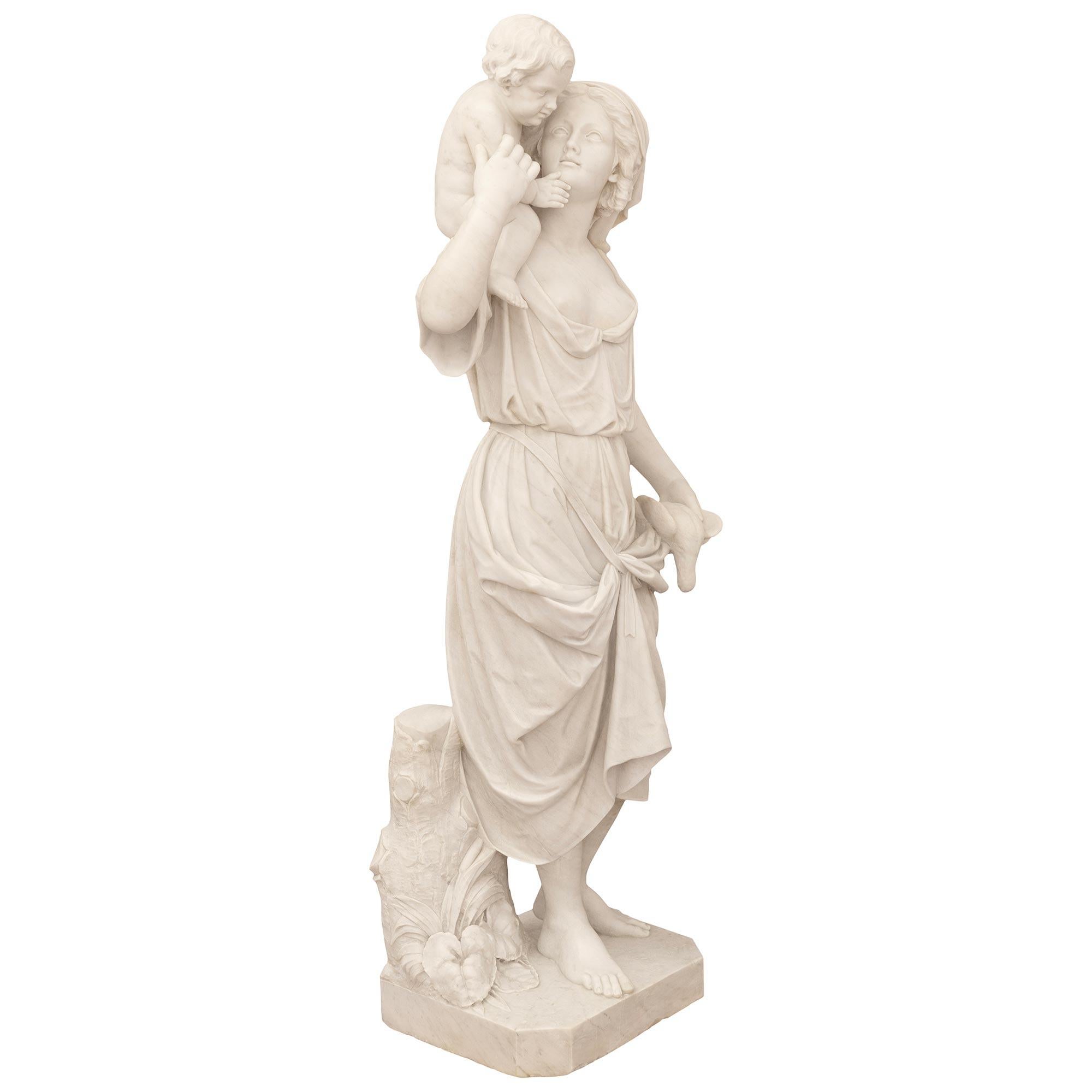 Italiano Statua italiana del XIX secolo in marmo bianco di Carrara in vendita