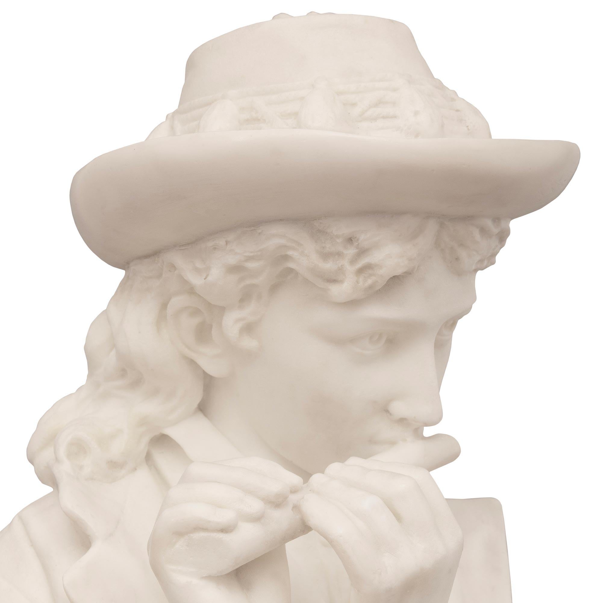 Marmo di Carrara Statua italiana del XIX secolo in marmo bianco di Carrara in vendita