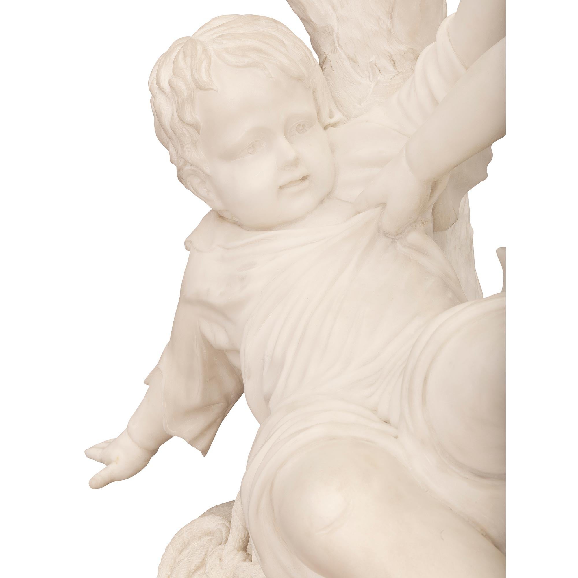 Italienische Statue aus weißem Carrara-Marmor aus dem 19. Jahrhundert im Angebot 3