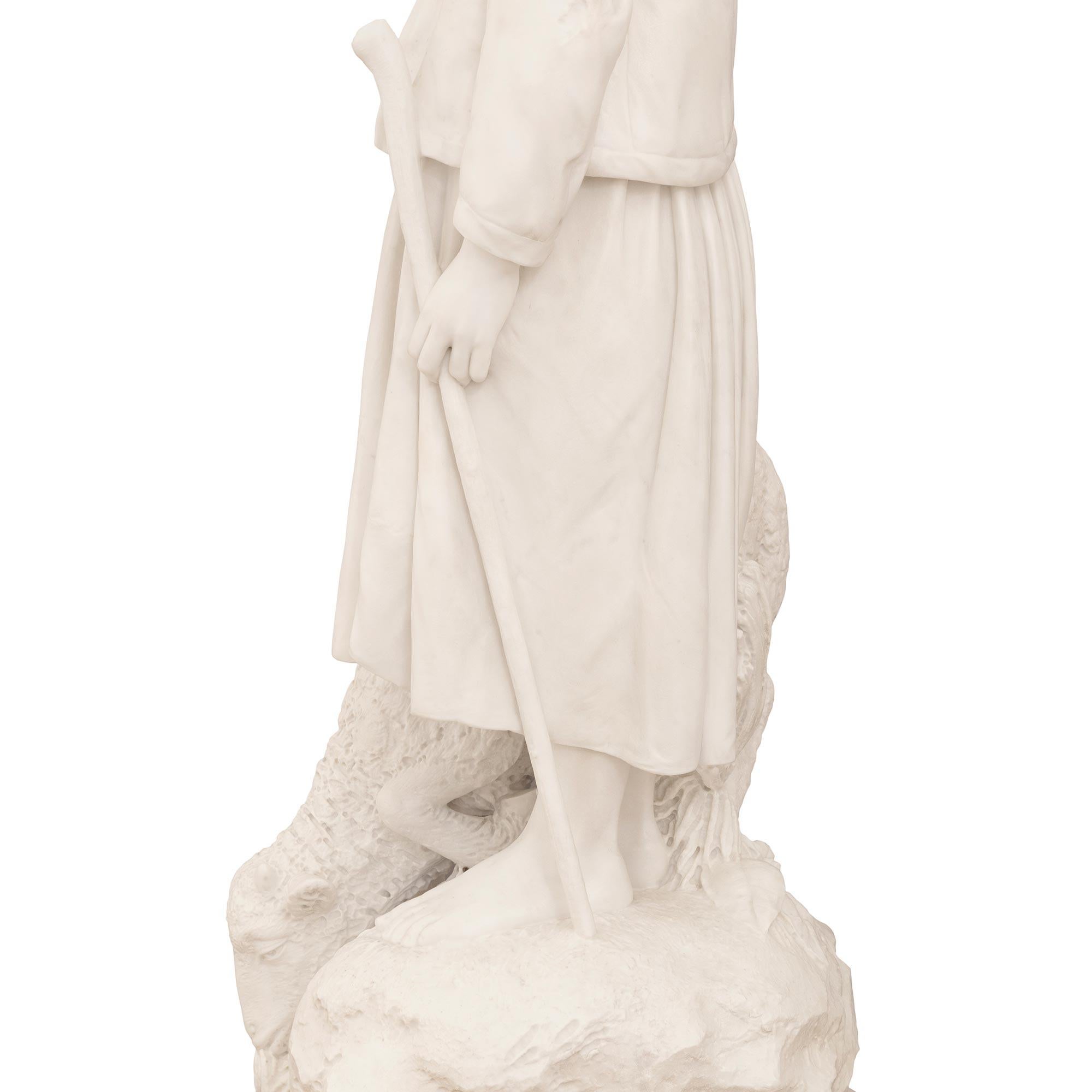 Italian 19th Century White Carrara Marble Statue For Sale 3