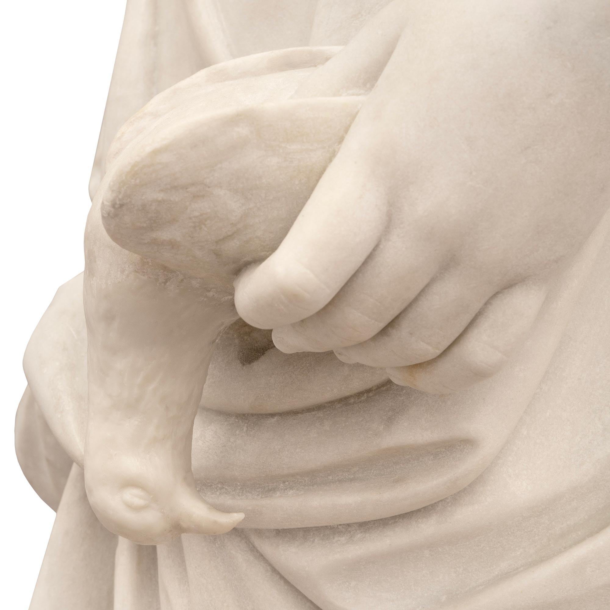 Statua italiana del XIX secolo in marmo bianco di Carrara in vendita 3