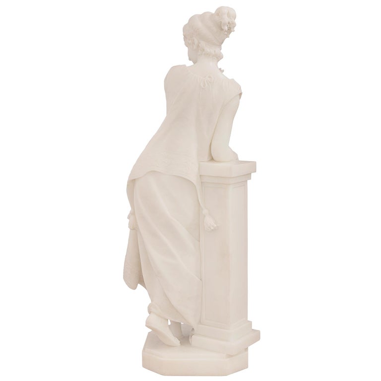 Italian 19th Century White Carrara Marble Statue of a Beautiful Maiden For Sale 1