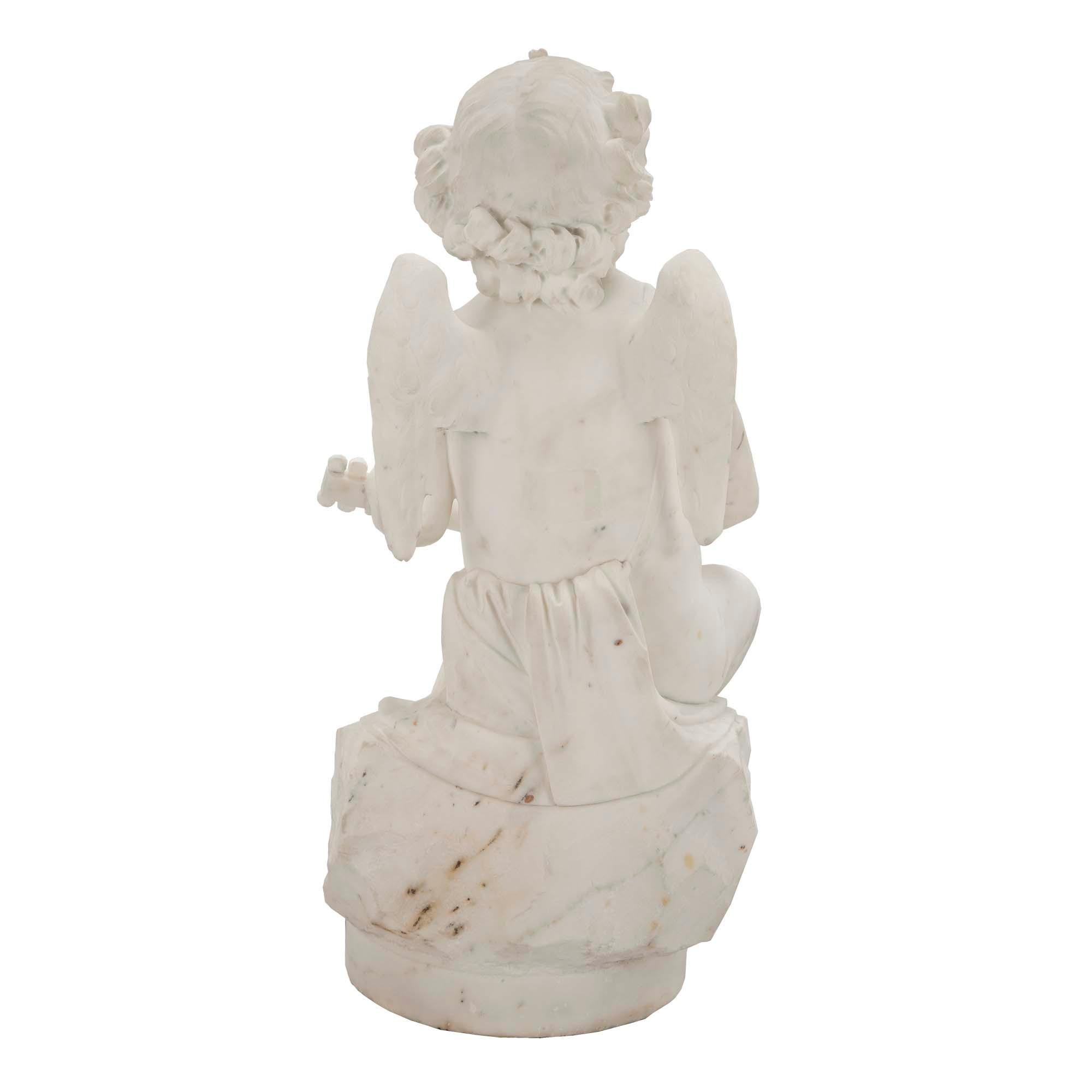 Italian 19th Century White Carrara Marble Statue of a Little Winged Cherub For Sale 1