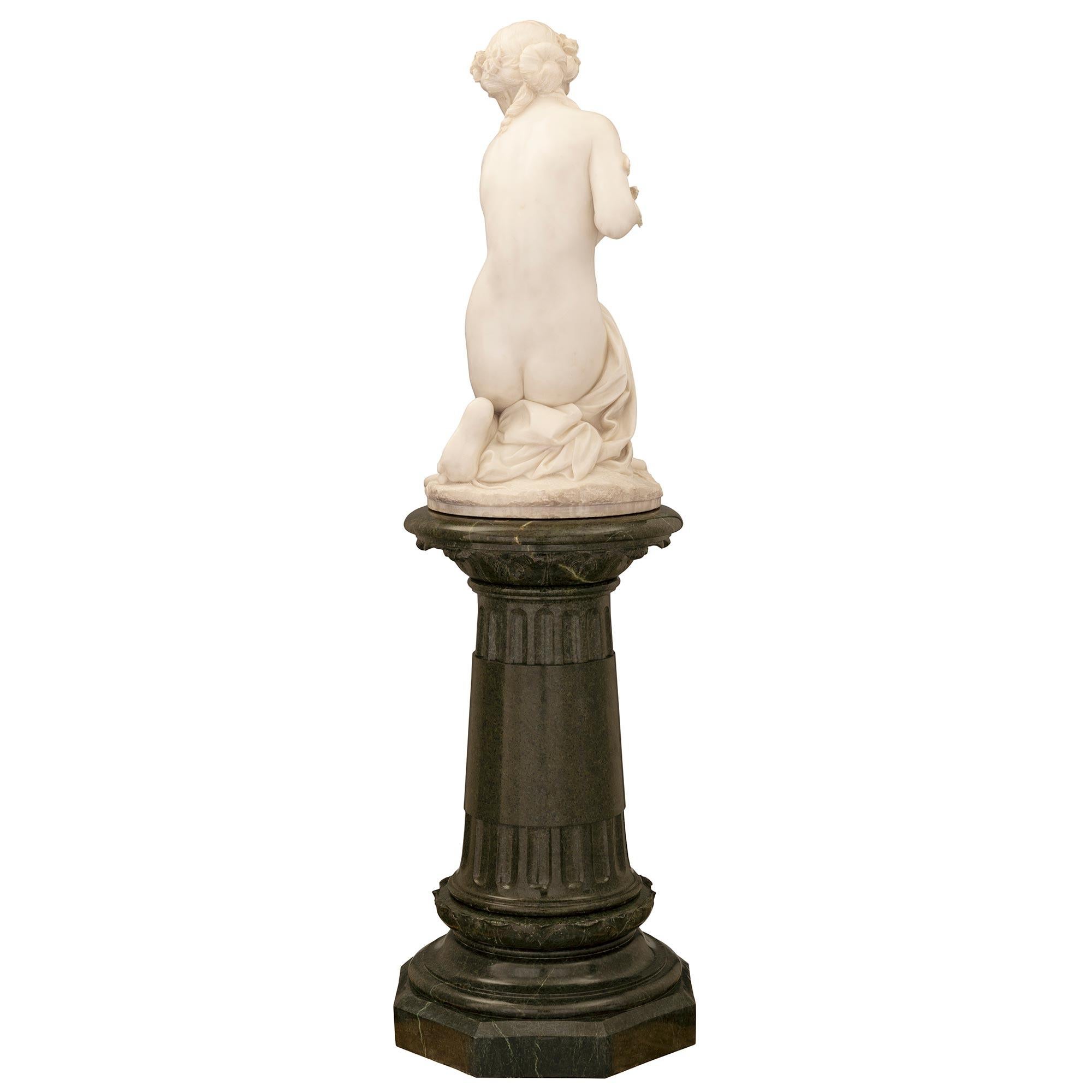Italian 19th Century White Carrara Marble Statue on Its Original Pedestal For Sale 11