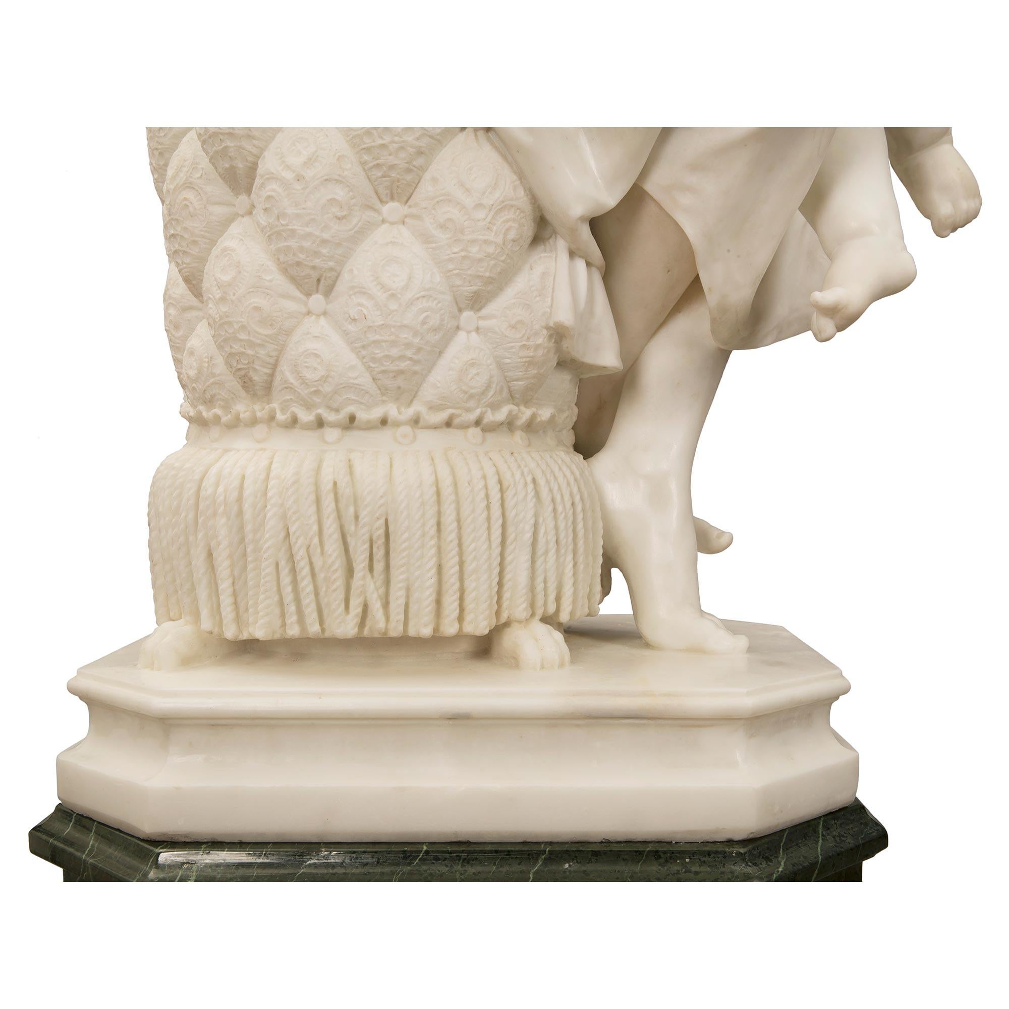 Italian 19th Century White Carrara Marble Statue on Its Original Swivel Pedestal For Sale 5