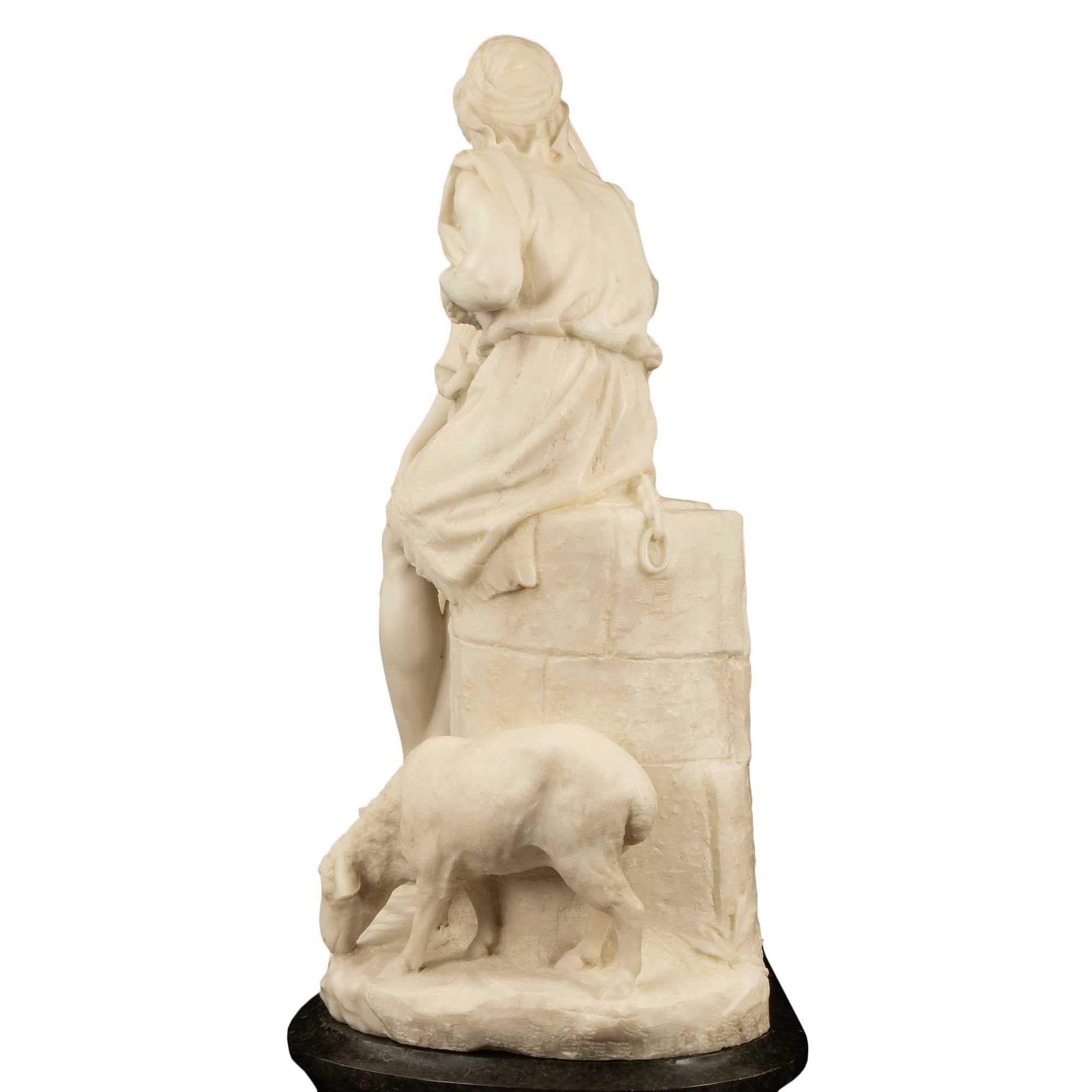 Statue italienne de « Jacob et Rachel au puits » en marbre de Carrare blanc du XIXe siècle en vente 4