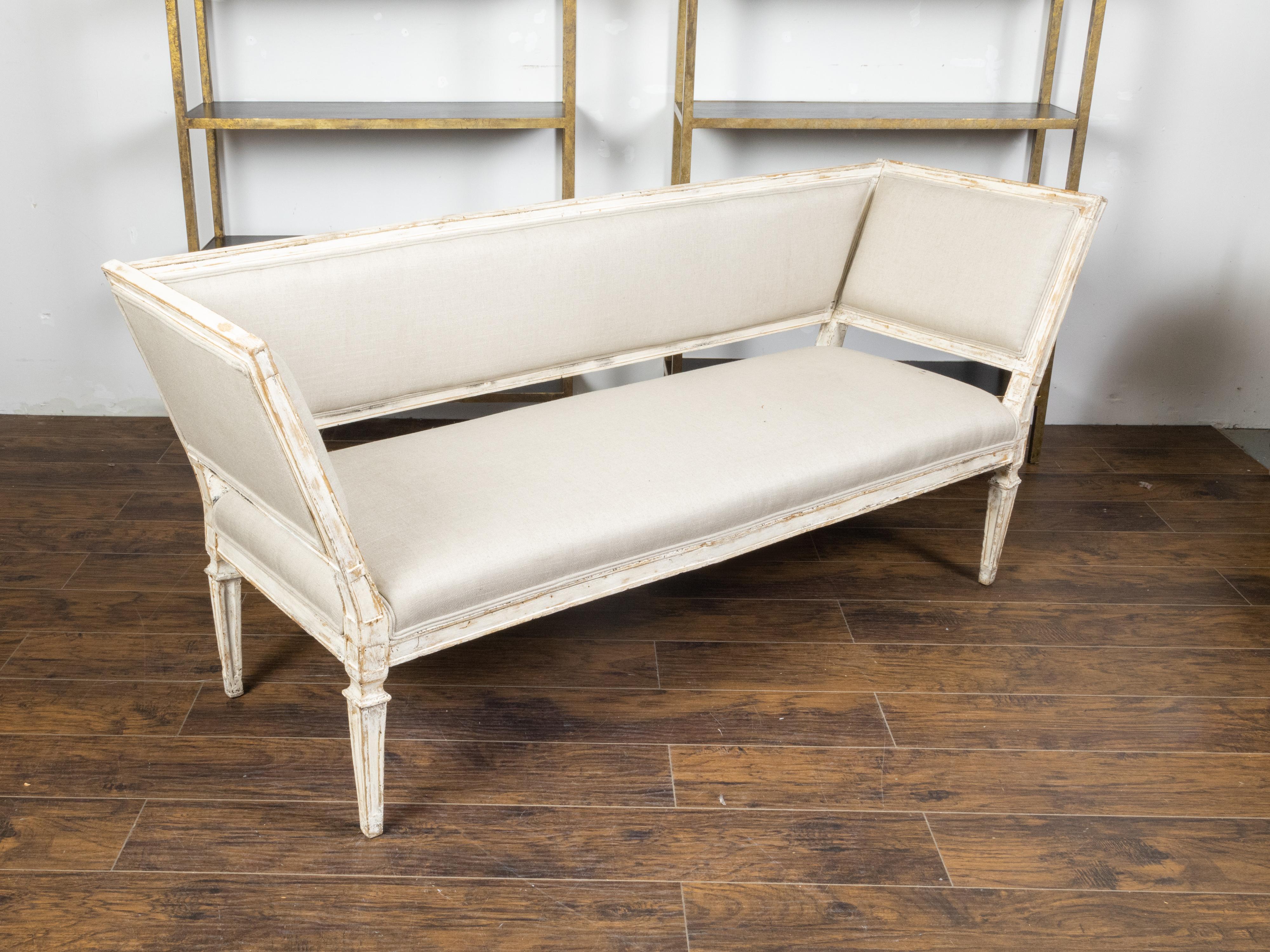 Italian 19th Century White Painted Sofa with Slanted Sides and Distressed Patina In Good Condition For Sale In Atlanta, GA