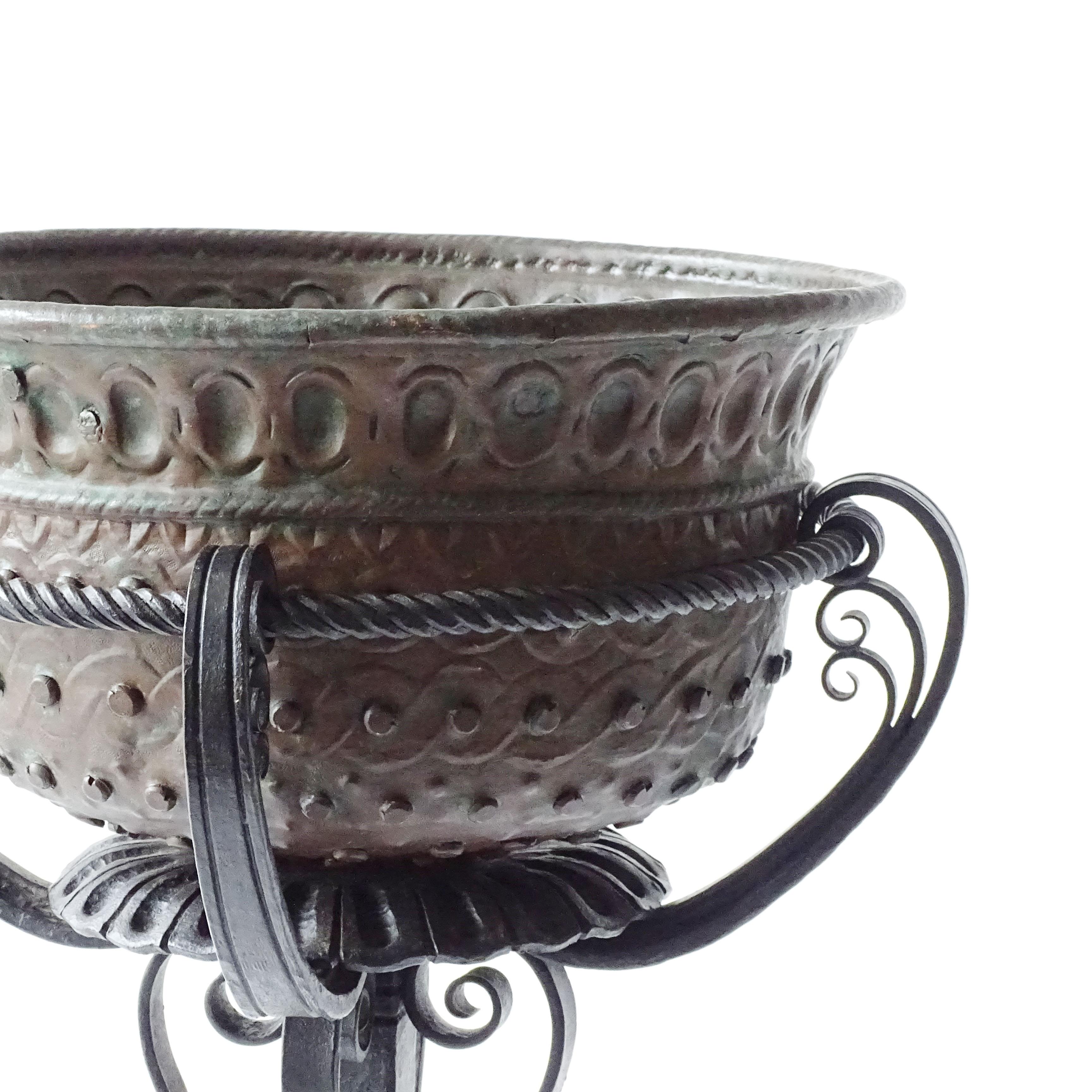 Italian 19th Century Wrought Iron Plant Stand and Riveted Copper Planter For Sale 5