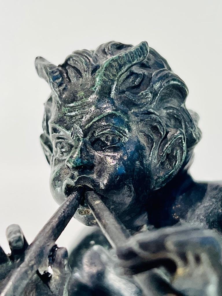 Milieu du XIXe siècle Italie 19e Fauno en bronze vers 1850. en vente