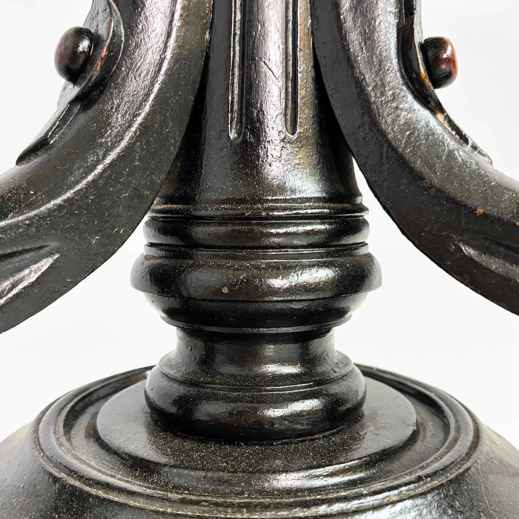 Italian 19th style table stool in wood and brown leather, 1930s For Sale 4