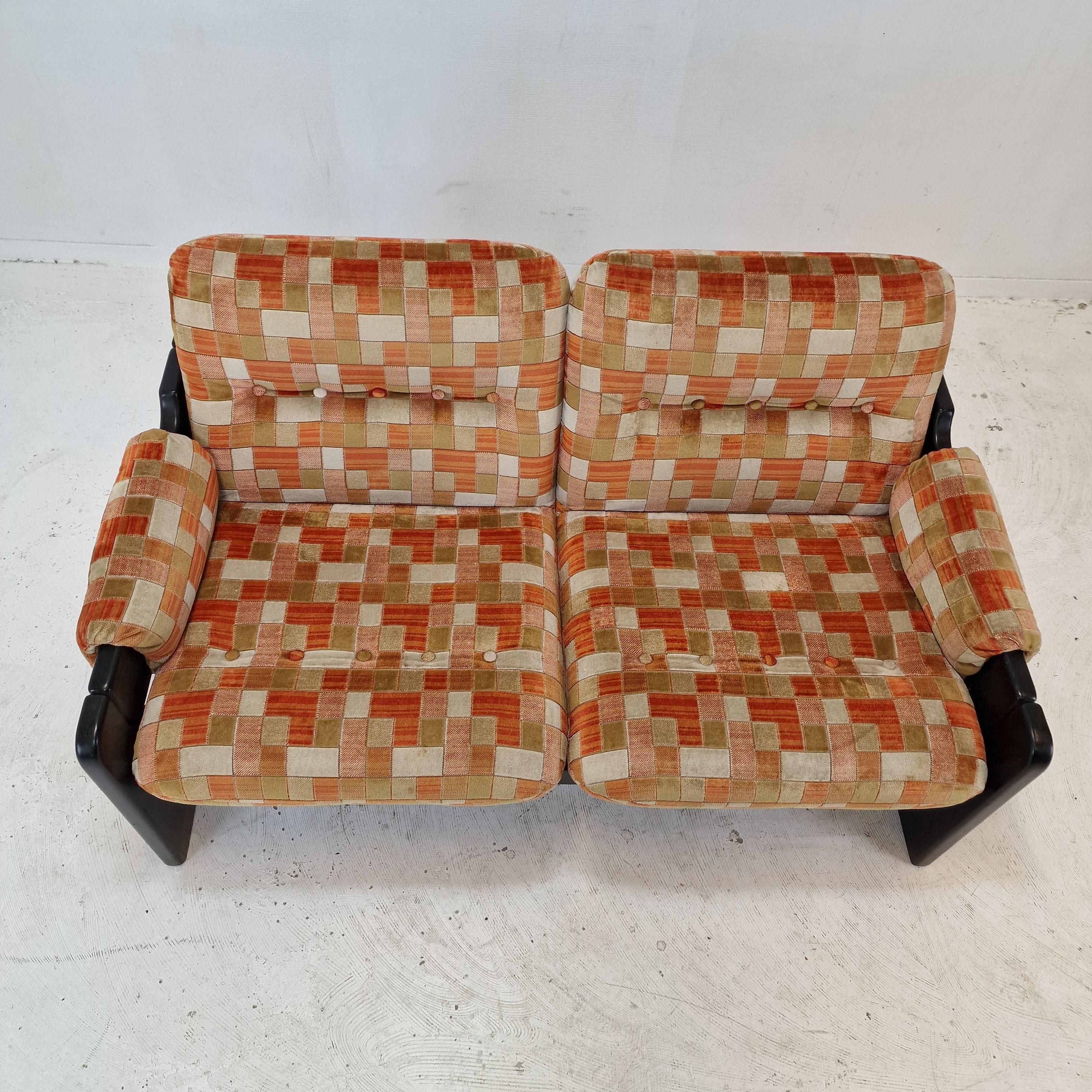 Italienisches 2-Sitz-Sofa, 1980er-Jahre im Angebot 3