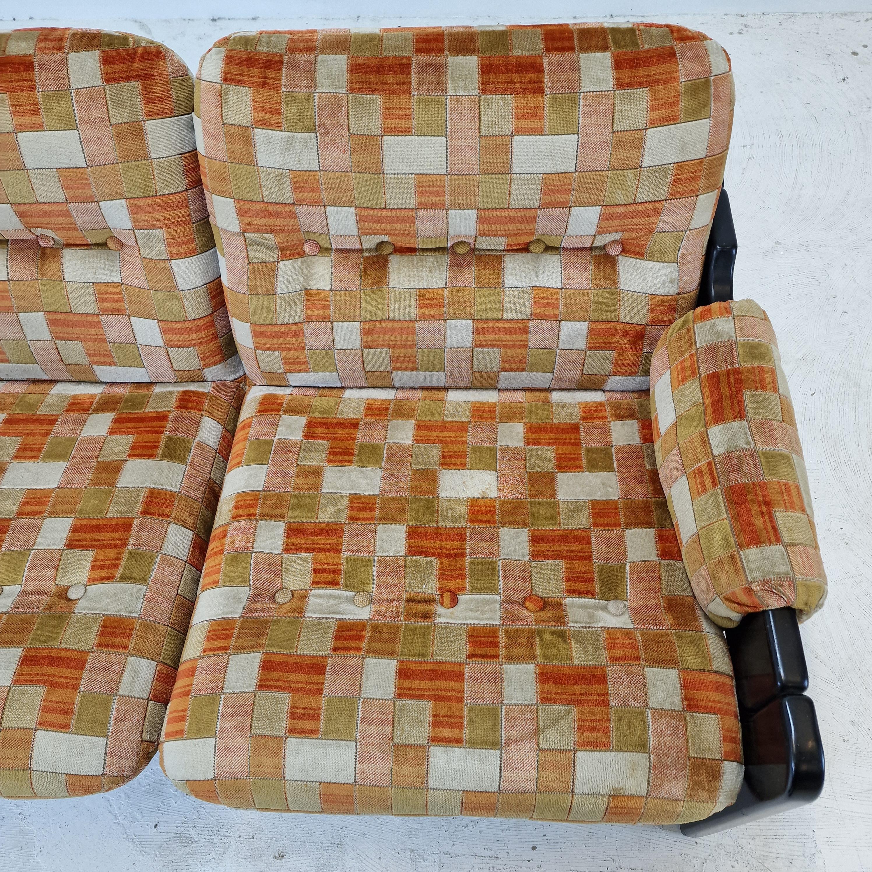 Italienisches 2-Sitz-Sofa, 1980er-Jahre im Angebot 13