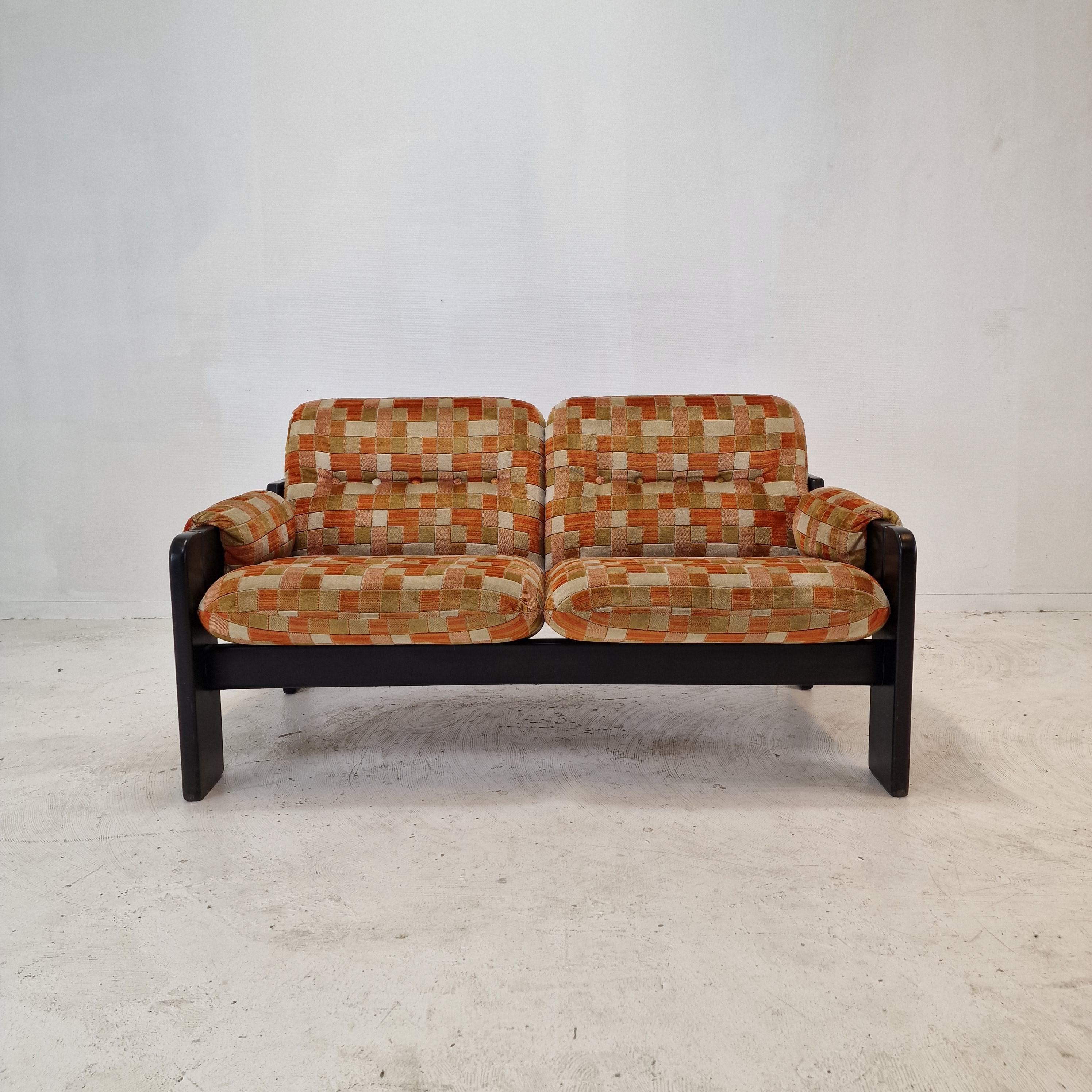 Italienisches 2-Sitz-Sofa, 1980er-Jahre (Ende des 20. Jahrhunderts) im Angebot