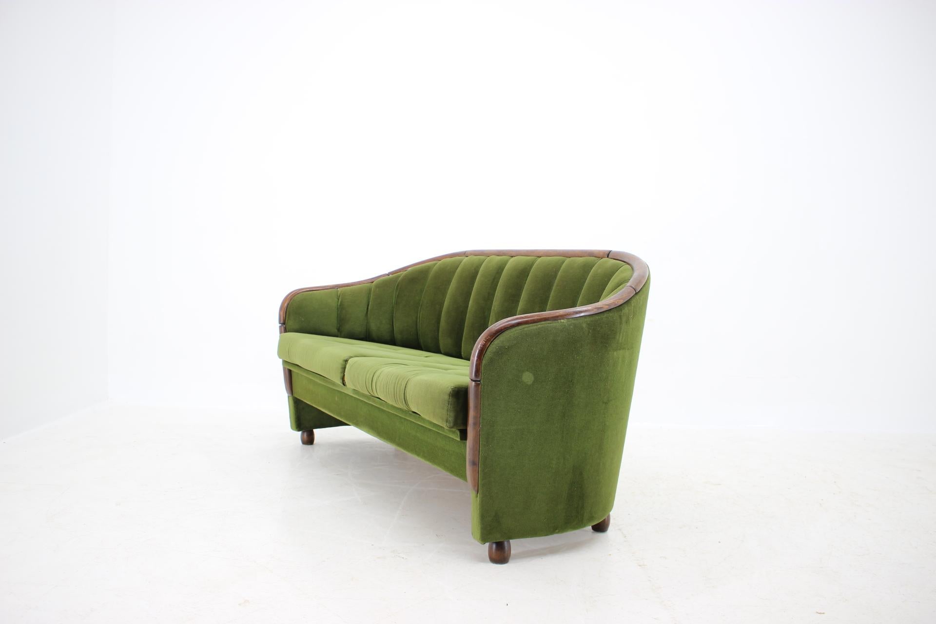 Mid-20th Century Italian 2-Seat Sofa in the Style of Gio Ponti, 1950s