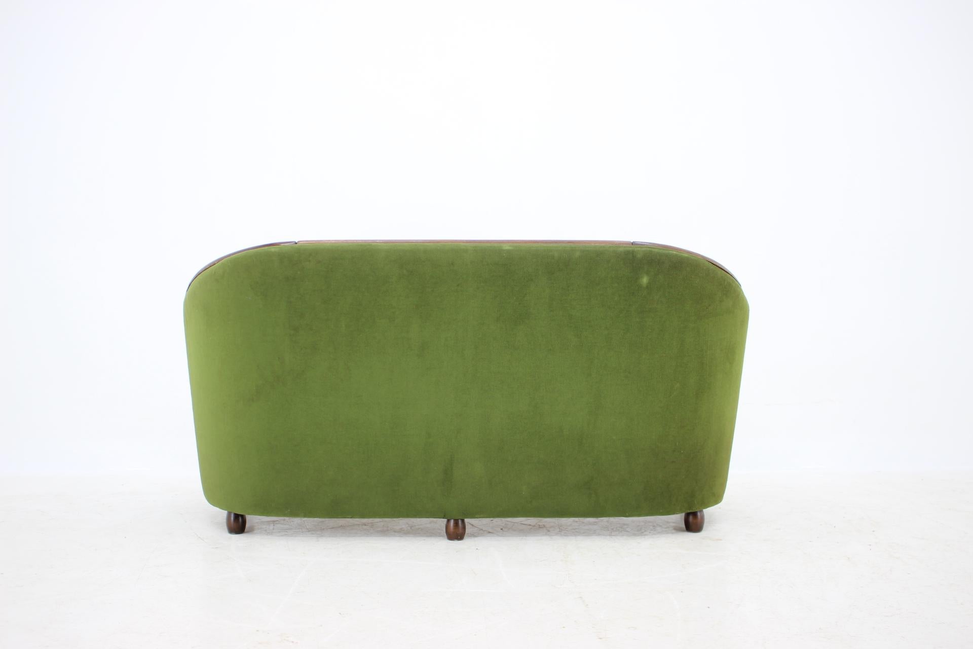 Wood Italian 2-Seat Sofa in the Style of Gio Ponti, 1950s