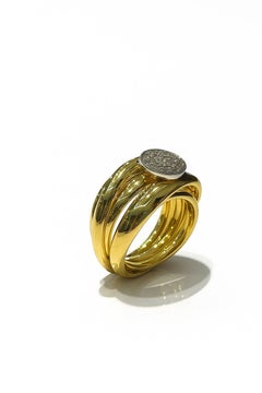 Italian 2000s 18K Yellow Gold and Diamond Dome Ring, 0.30 ct Center Brilliant