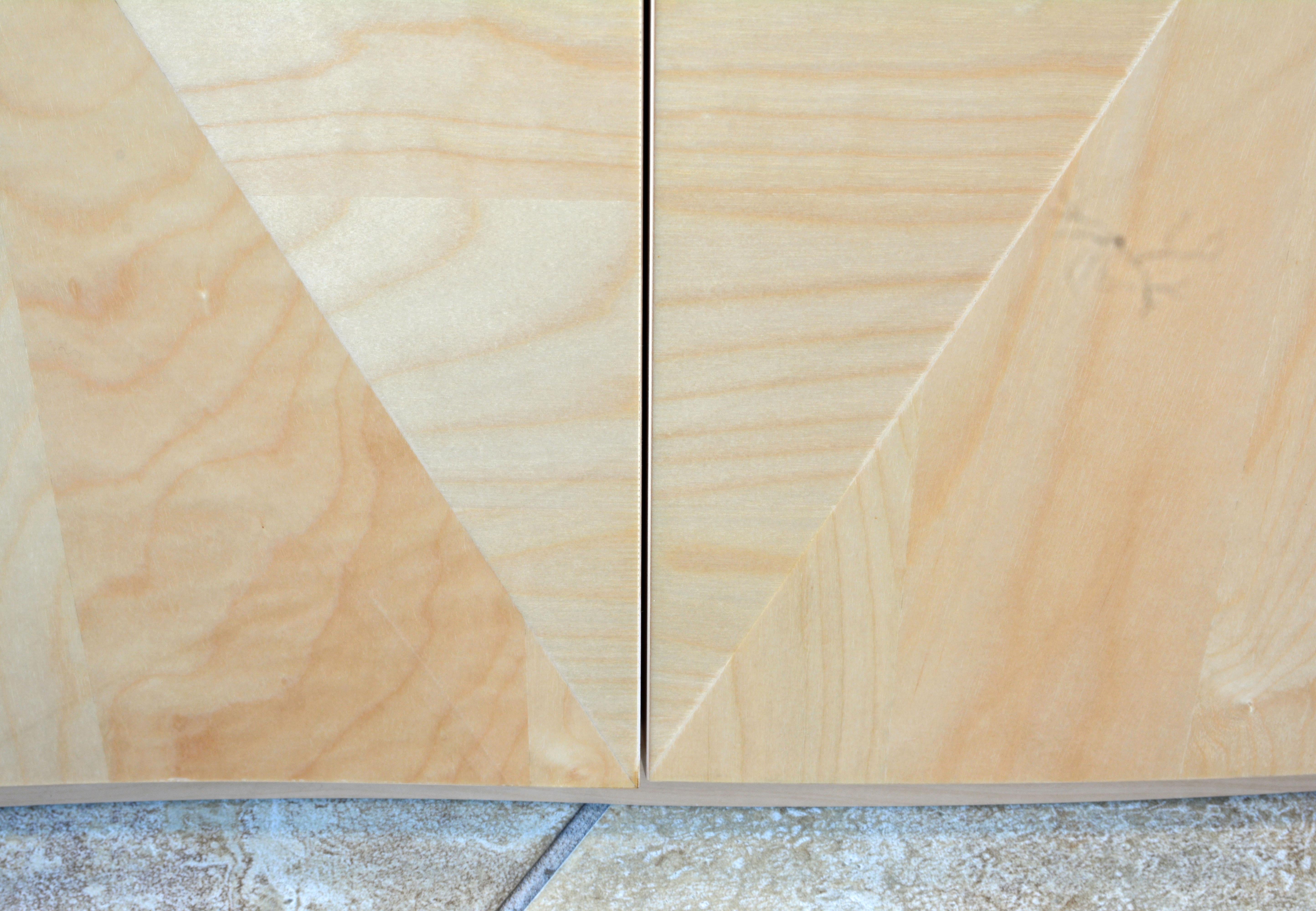 20th Century Italian Modernist Blonde Wood Inlaid Serpentine Sideboard or Credenza