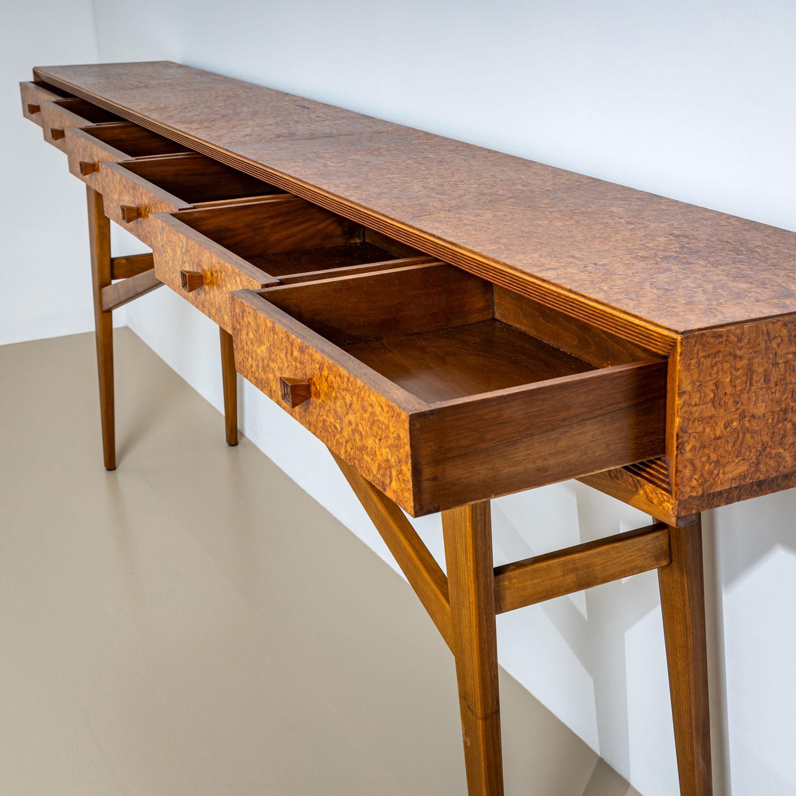 Italian 20th-Century Console Table with Burl Veneer 2