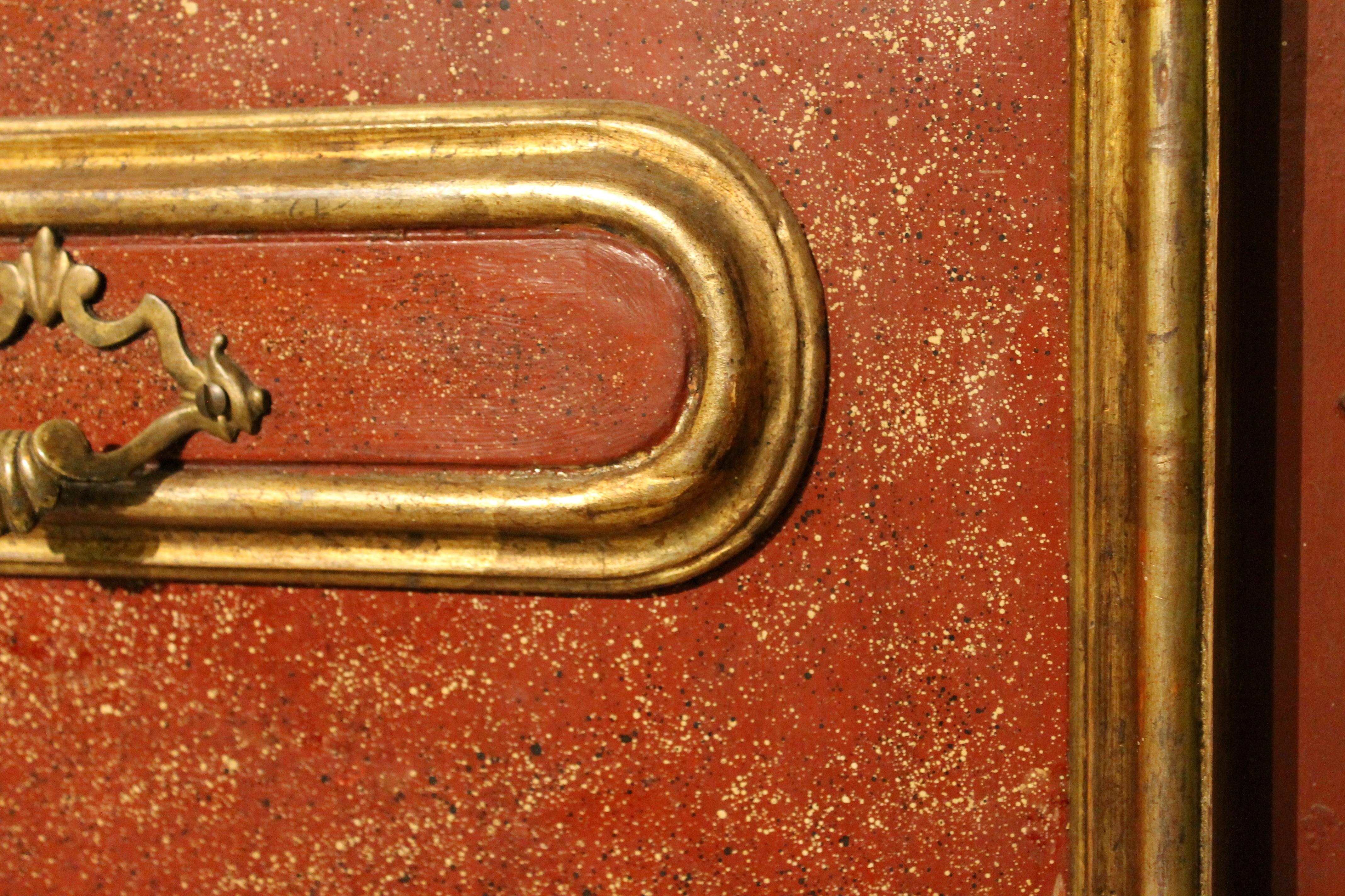 Italienische Holztüren des 20. Jahrhunderts aus lackiertem Porphyr und vergoldetem Holz in Kunstrot im Angebot 5