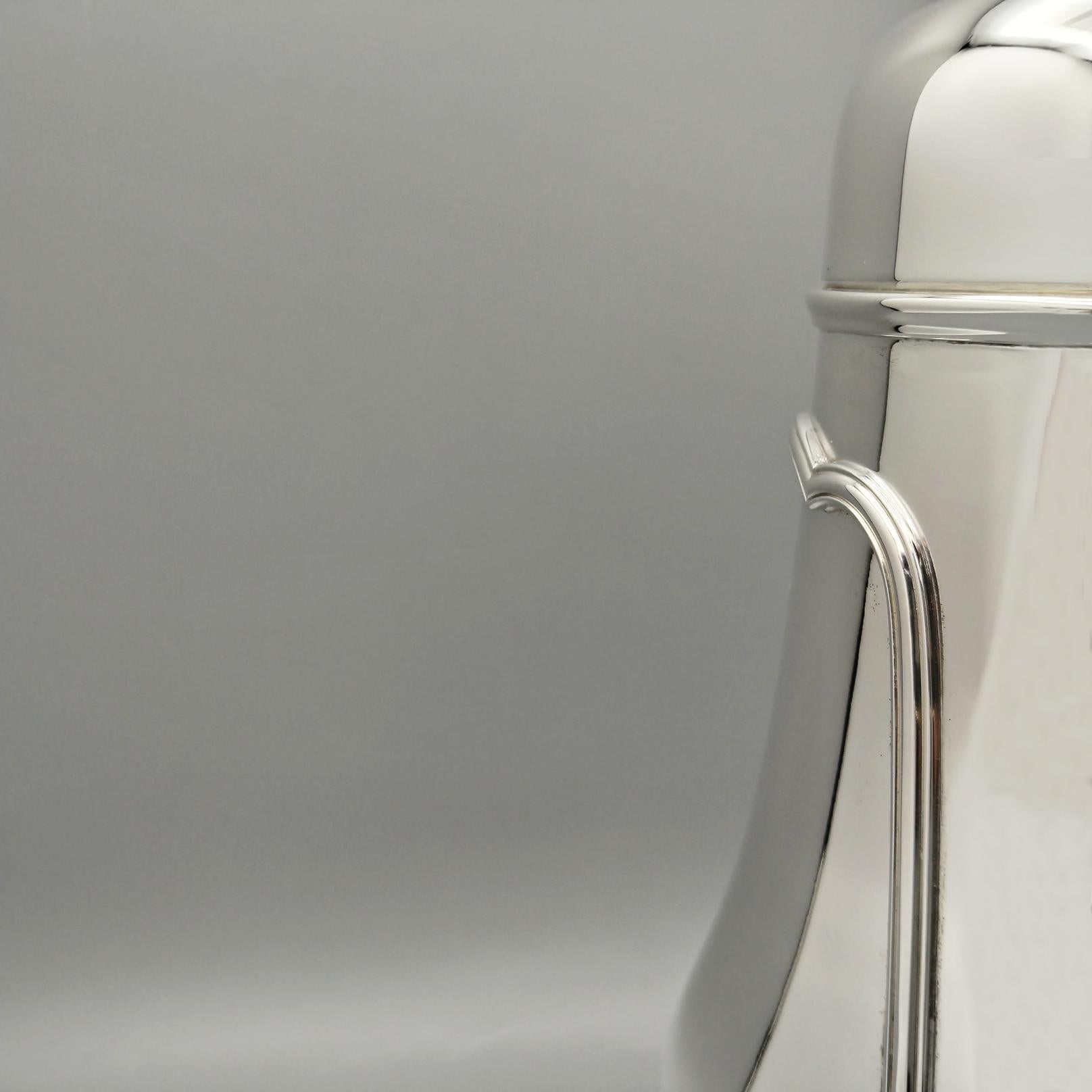 Coctelera 800 de plata maciza italiana del siglo XX en Excelente estado para la venta en VALENZA, IT