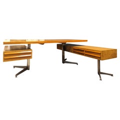 Italian 20th Century Walnut Burl by Abbondinterni Mid-Century Modern Desk Italian 20th Century Walnut Burl by Abbondinterni Mid-Century Modern Desk